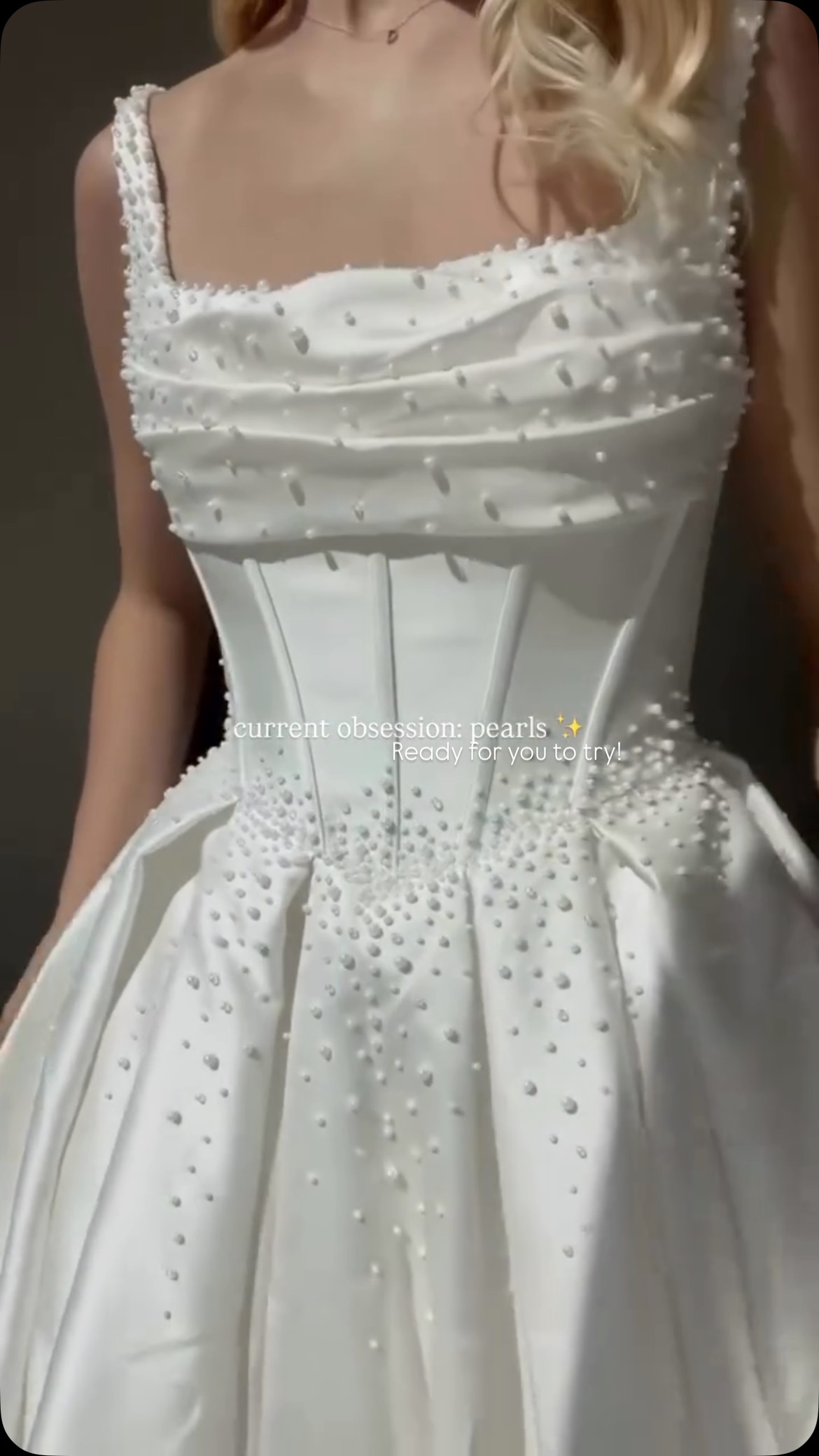 The obsession with pearls continues with our EDITH dress…. But don’t worry if you’re not as obsessed you can simply order this dress without pearls!
ITS THAT EASY 🤍
@essenseofaustralia
Wedding Dress | Bride | Bridal | Pearl dress | Essense of Australia