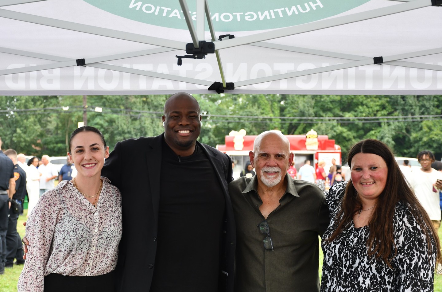 📣 Grow Your Reach with the Huntington Station BID 📣
Are you a business in the district? Let’s collaborate 🤝
The Huntington Station BID encourages all of our business members to invite us to collaborate on your Instagram posts and Reels. By partnering on content, we can help amplify your message, increase visibility, and connect you with a broader local audience.
It’s a simple way to boost engagement, strengthen your presence, and showcase everything that makes your business a vital part of our community.
📲 Tag us, invite us to collaborate, and let’s grow together.
#HuntingtonStation #HuntingtonStationBID #SupportLocal