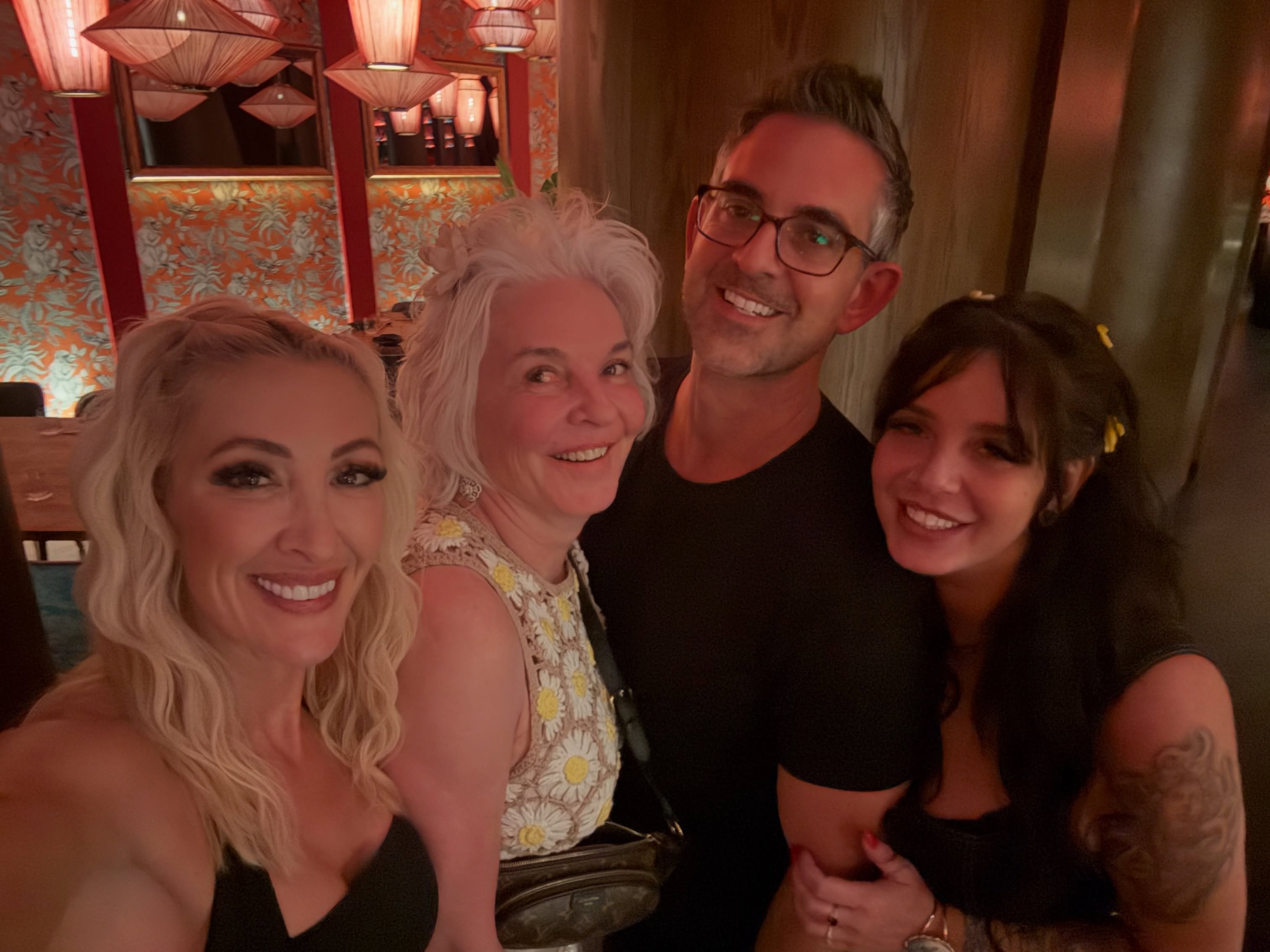 Best Mother’s Day seeing Gwen Stefani and No Doubt!! 🤘💜