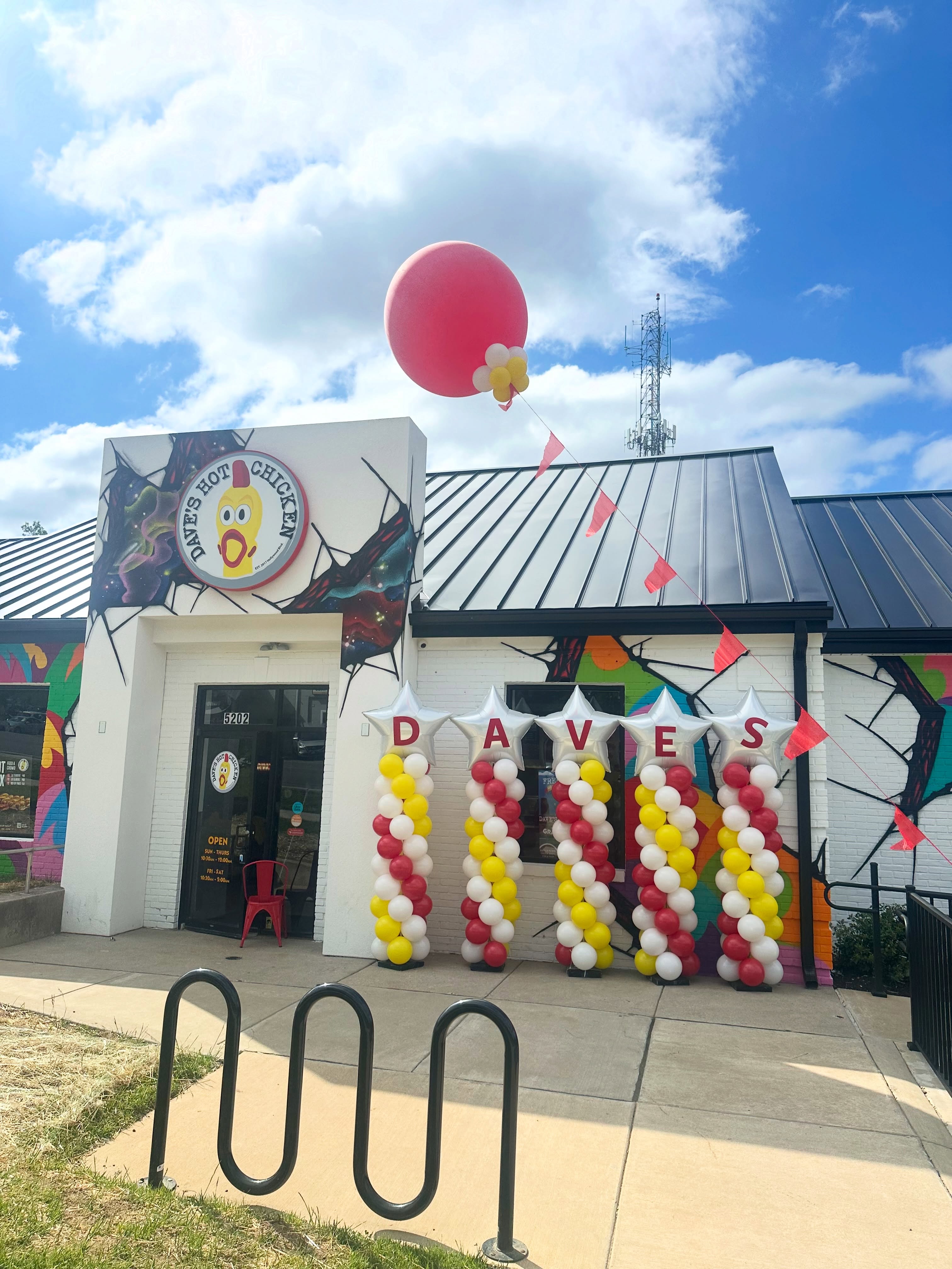Corporate installs and grand openings are our favorite! 🍗🎈🐔
Today is the grand opening of Dave’s Hot Chicken in Clifton Heights, PA — and you don’t want to miss it!
🔥 The first 100 guests in line by 10:30 AM will receive a FREE slider with purchase, so get there early and join the excitement!
📍 500 W Baltimore Pike, Clifton Heights, PA 19018
🗓 Friday, May 15, 2026
⏰ 10:30 AM – 11:30 AM for ribbon cutting and swag
For this grand opening, we created:
⭐ Five classic balloon columns with star toppers & custom decals
☁️ Two 5’ helium filled cloudbuster balloons floating high in the sky
Need décor for your next corporate event, store opening, or brand activation? Book with us today at Moments By Max
➡️ www.momentsbymax.com
.
.
.
#grandopeningballoons #phillyballoons #heliumballoons #daveshotchicken #foodgasm