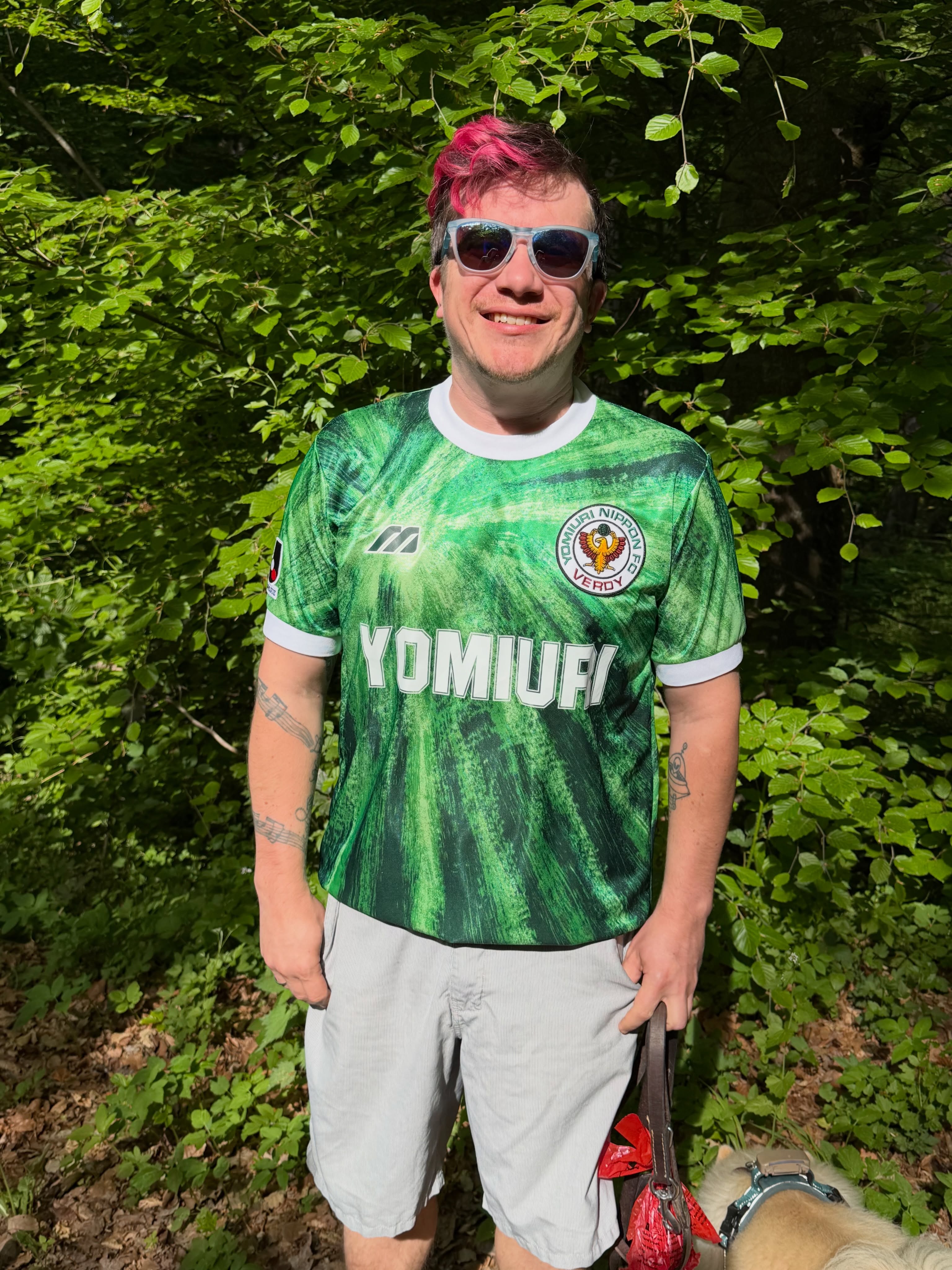 Tokyo Verdy Kawasaki 1993 Home by @mizunofootballofficial
This is absolutely in my top 10 favourite shirts
I think it’s also one of my favourite crests ever!
The absolutely massive crest has such detail and quality, a reflection of true Japanese design and craftsmanship
The sponsor is actually the original name of the club which was Yomiuri Soccer Club, founded in 1969
A media giant from Japan
They changed the name in 1993 along with the birth of the official J-League, the club is actually in a large industrial town called Kawasaki, a suburb of Tokyo
Verdy won the very first J-League title and became a dominant force in the 90s
One of the very best shirts to come out of the league and a real pleasure to wear
10/10
#東京ヴェルディ
* #ヴェルディ川崎
* #Jリーグ
* #サッカーユニフォーム
#レトロユニフォーム