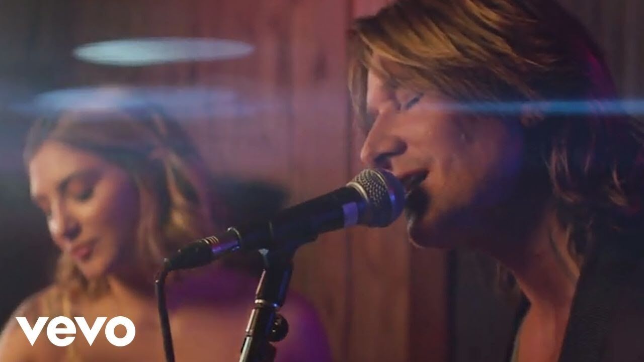 Keith Urban's "Graffiti U" debuted at the top of the Billboard country albums chart eight years ago. #MusicIsLife https://youtu.be/iC7wWFQUUqU?si=xpZ6VraK_E9mJRqz