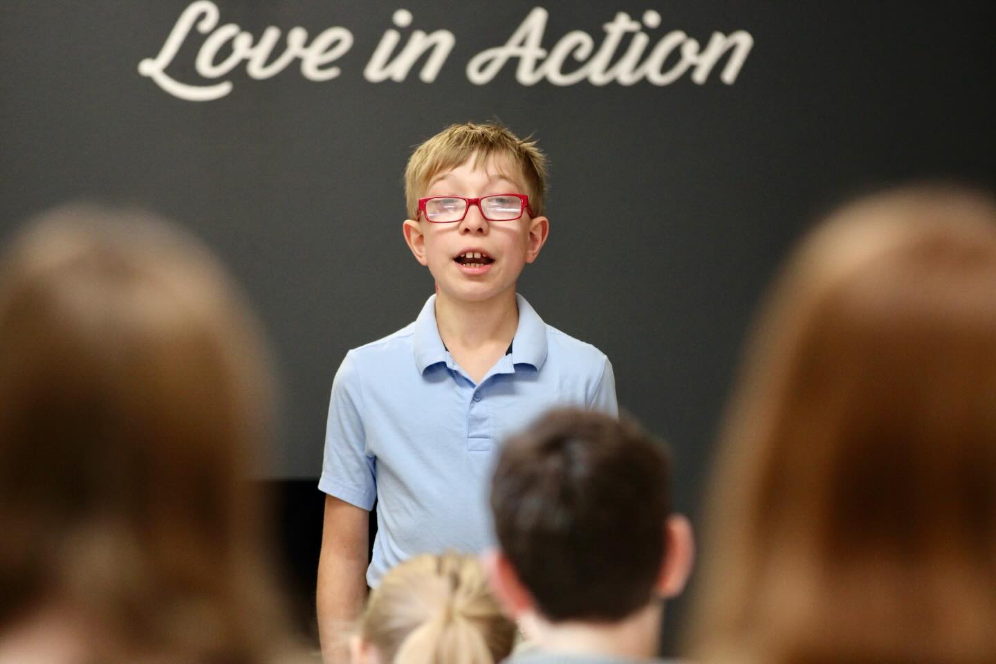 While studying the American Revolution, our students learned the poem Paul Revere’s Ride. Today, in front of their peers, they recited the poem from memory. Their commitment to memorizing and reciting it is a mark of courage and perseverance worthy of celebration. 🇺🇸