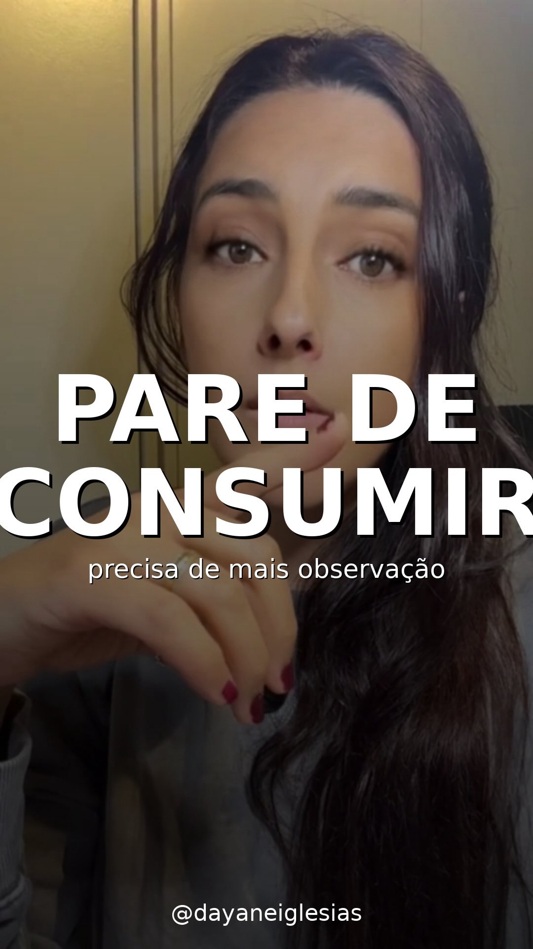 Você não precisa de mais informação. Precisa de mais observação.
A era da informação não te tornou mais sábia.�Te tornou mais distraída.
Você sabe o que fazer sobre finanças, rotina, ansiedade...�Mas continua consumindo ao invés de aplicar.
Neurociência explica: informação sem ação = dopamina de progresso falso.�Seu cérebro acha que evoluiu, mas sua vida continua igual.
Conhecimento só vira habilidade quando você:
1. Observa o que já sabe
2. Aplica por 7 dias seguidos
3. Ajusta o que doeu
Pare de colecionar martelos. Comece a pendurar quadros.
Salva esse vídeo pra lembrar na próxima vez que for comprar outro curso.
Comenta OBSERVO se você vai aplicar 1 coisa que já sabe essa semana (e me conta qual é) 👇
@dayaneiglesias
#GrowSkills #Neurociência #DesenvolvimentoPessoal #Produtividade #Psicanálise Autoconhecimento DayaneIglesias