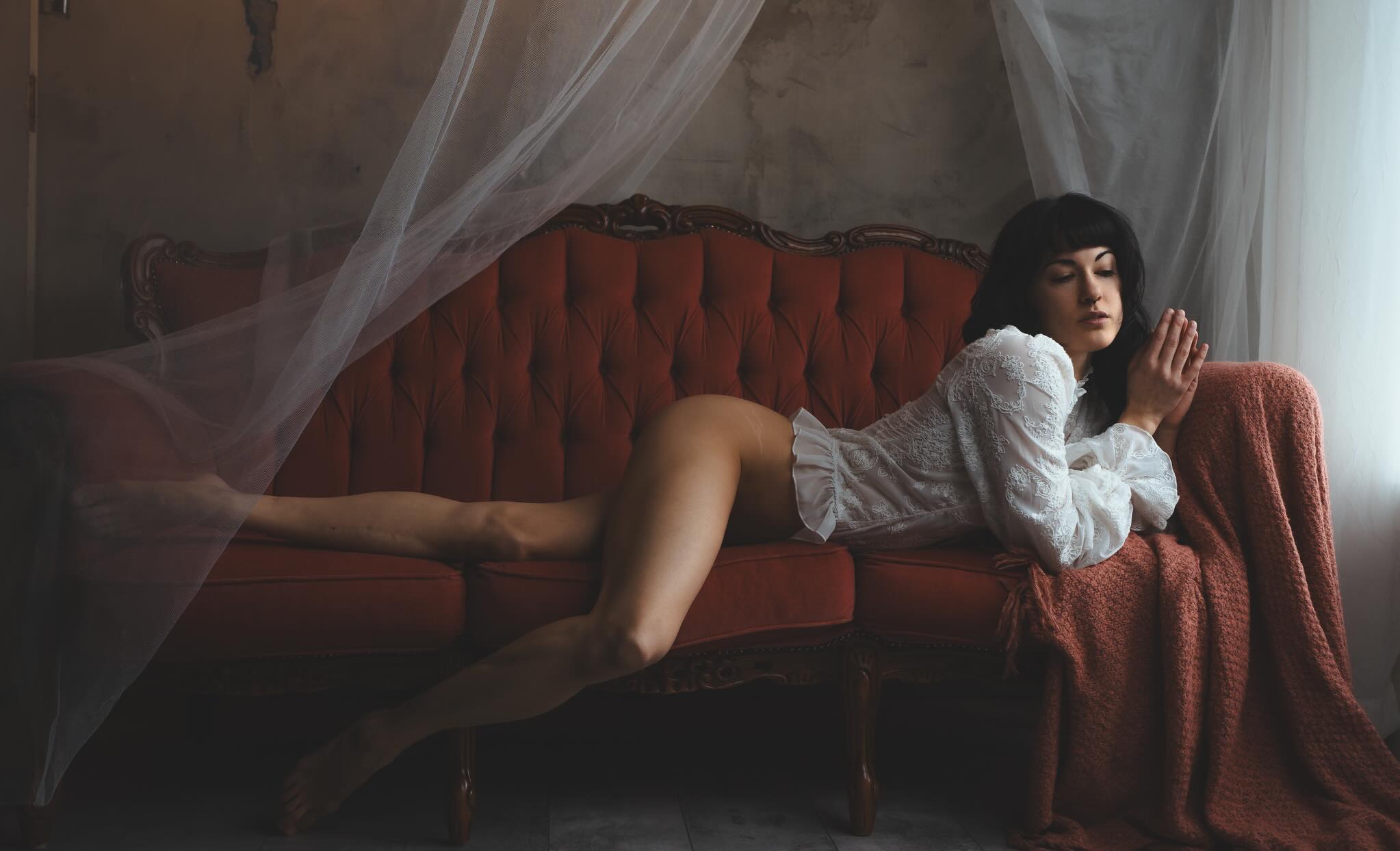 Pureté antique …
Série complète sur atelierjfred.com
📷 @atelierjfred
Modèle anonyme