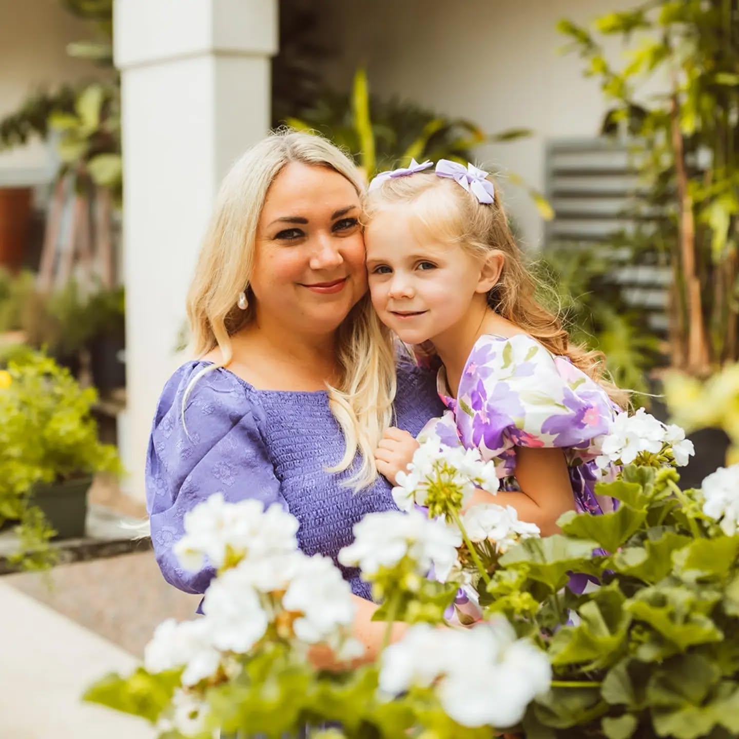 Happy Mother's Day! 💜
Some friends just have a heart of gold, and Naomi is one of them. She spends so much of her time looking out for others and being the best mama to her six kiddos. These shots of her and her daughter really show the soft, beautiful side of her motherhood. I’m so blessed to call this selfless woman my friend! Check out some of my favorites from our session. 🥰✨
She is also a photographer which is part of what brought us together! Check out her work at @NaomiMcIntoshPhotography ❤️
#MotherDaughter #BoyMom #GirlMom #MotherhoodUnplugged #SelflessLove