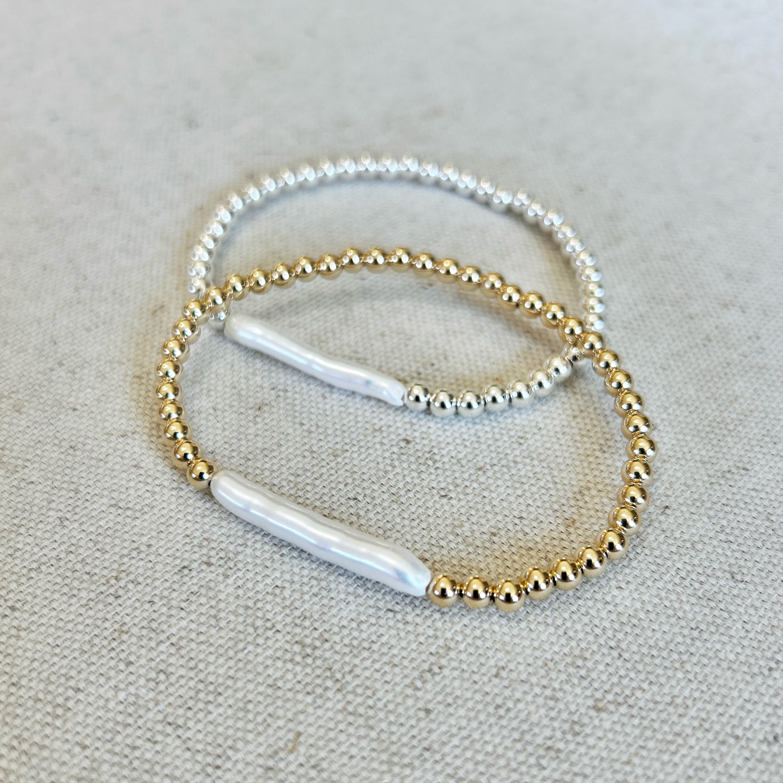 NUMBER ONE item this week (by a lot!) wow—I’m so glad you’re into it! These luminous bar pearls have come from one of our newer pearl suppliers and they’re even more gorgeous in-person than I could’ve imagined 🤩 (Don’t forget she has a matching necklace too!)
THANK YOU SO MUCH to everyone who shopped on kayliedawn.com & to the retail buyers who ordered through @faire_wholesale—you’re the best!
Let it be a pearly girly summer! 🌞🦪
#pearljewelry #handmadejewelry #jewelry #goldfilled #faireseller