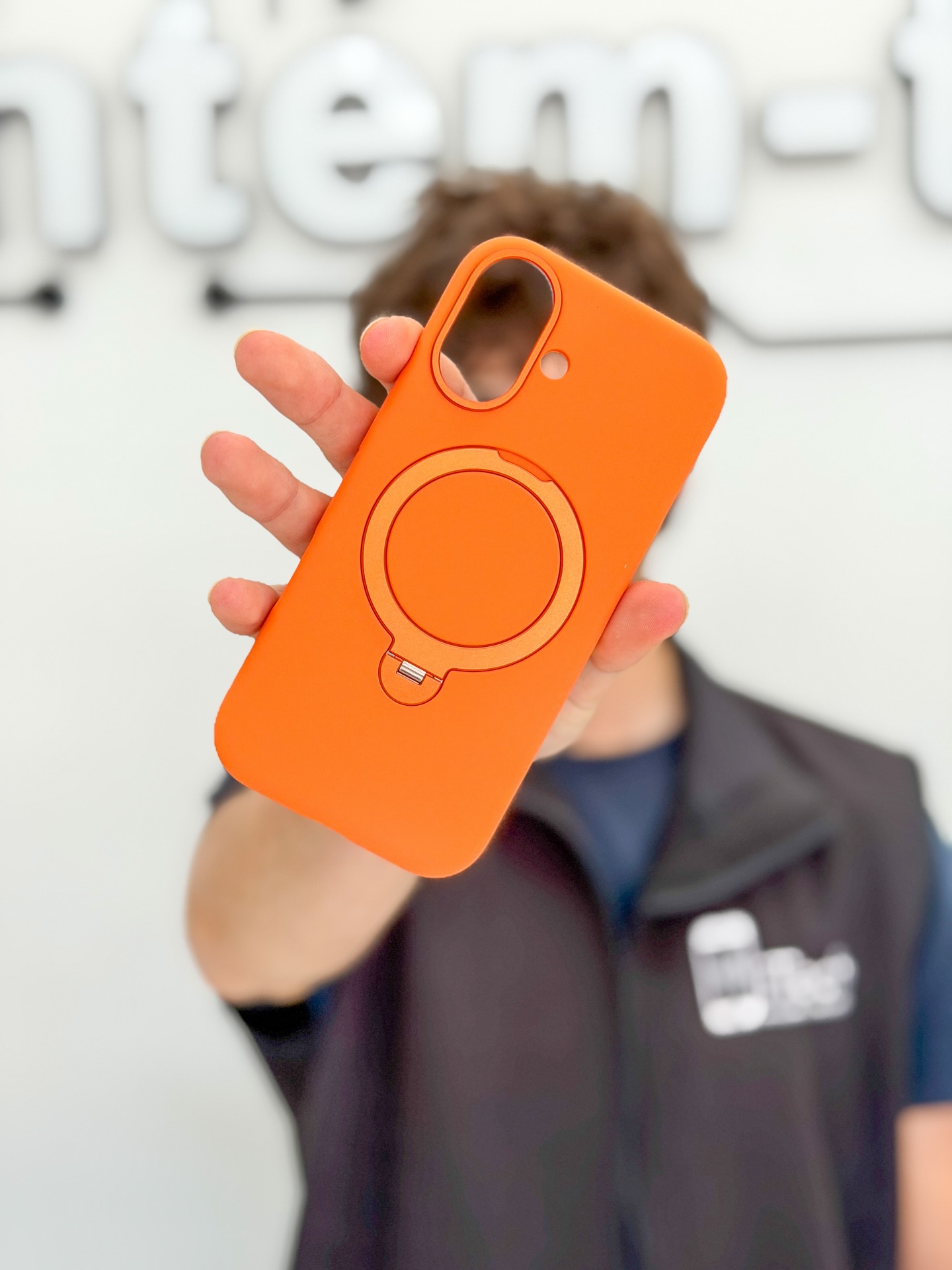 Capas giras e de toque macio muito agradável para o teu iPhone 17, 17Pro e 17 Pro Max.
💰 24.99€
_
#iTech #mantémteligado #apple #iPhone #capas