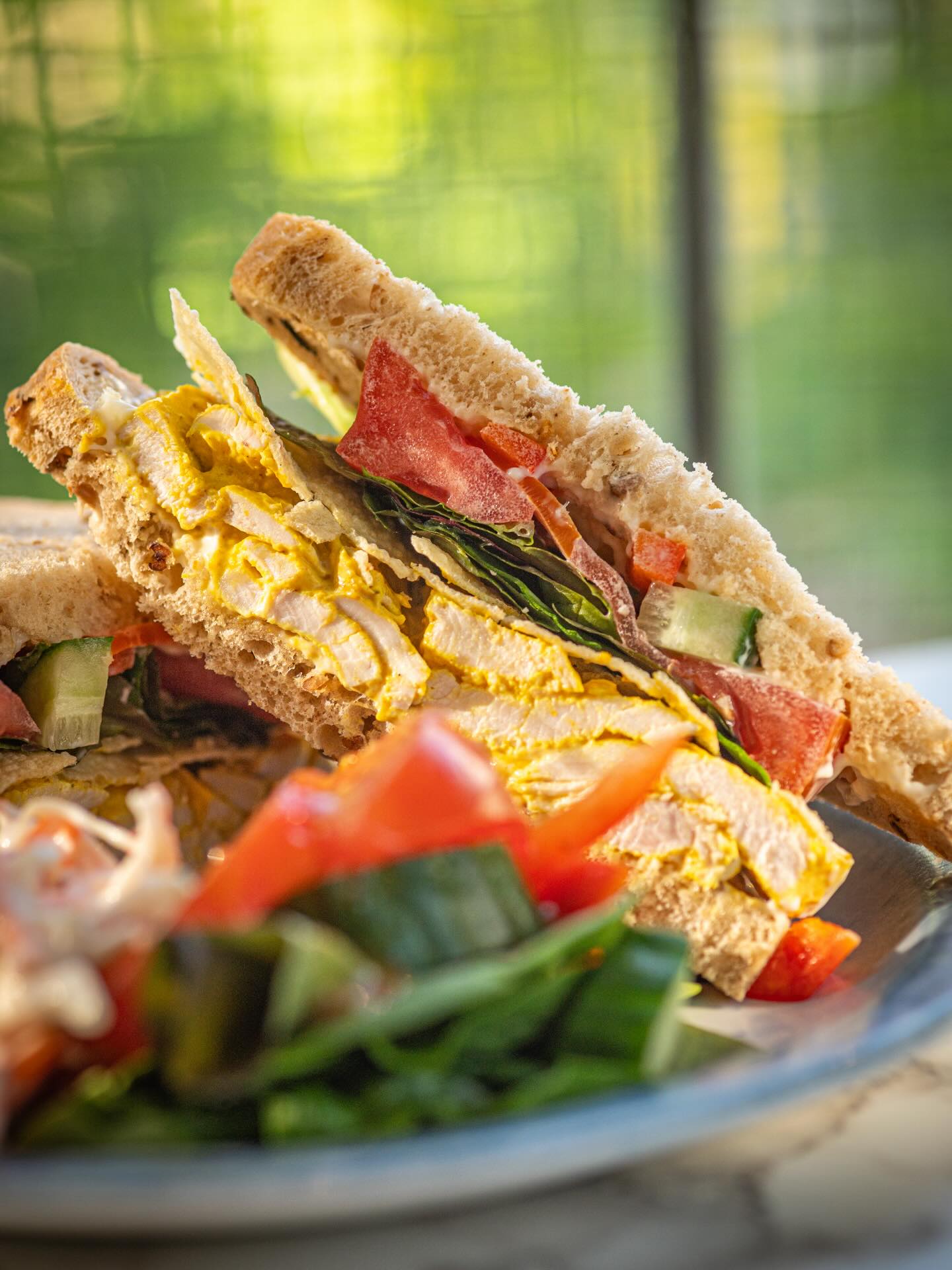 The Coronation Chicken has been a staple on our menu for years now — and this is how we do it Avonfield style!
Layers of coronation chicken, sweet mango chutney, crunchy poppadom, fresh salad, and pickled onion all packed into one sandwich.
Simple, proper, and a customer favourite for a reason 🔥
#CoronationChicken #Avonfield #LunchGoals #CafeFavourite #BBCGOODFOOD