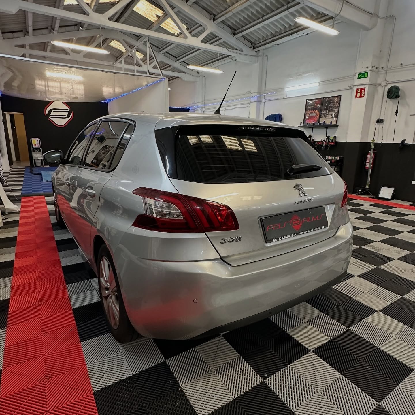 ✅Tintado de lunas FasFilms #peugeot308 Con lámina. ATC 05
✅Para presupuestos llámanos o pásate por nuestras instalaciones.
FasFilms Windows SL
☎️Tel: 935305676 / 930273937
Whatsapp: 692421786
Calle Caballero 63 cp 08014
#fasfilms #tintadodelunasfasfilms