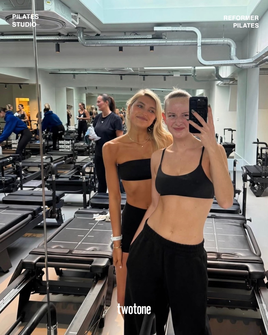 TWOTONE: as captured by you 🤍
Keep tagging us in your amazing posts! We love seeing our community move, grow, and shine together!
#twotonepilates #twotone #amsterdampilates