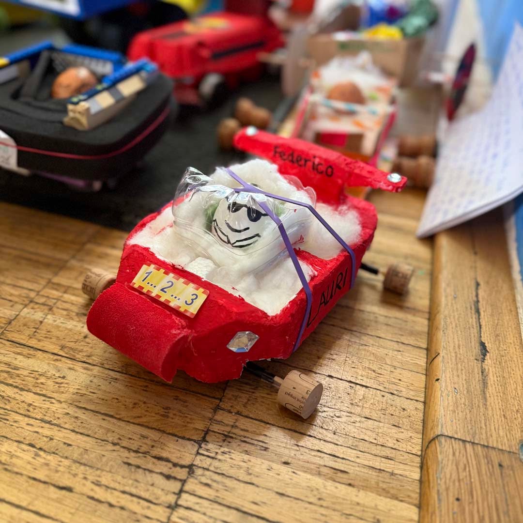 The ISU Lower School students Helio Hero Mission.🏎
Their task was to:
1. Create a Helio Hero
2. Build a rescue vehicle
3. Test the design.. in the CRASH TEST!💥
#thisISUs
#crashtest
#education