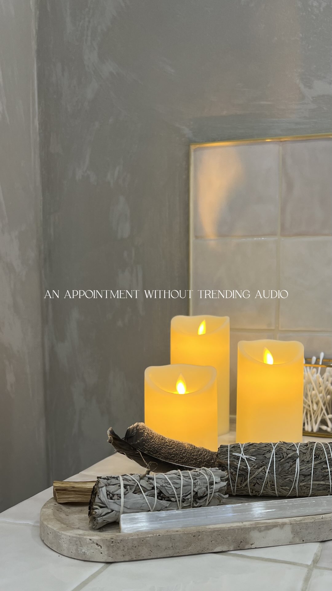 A deeply calming, restorative ritual designed to help the body do what it naturally wants to do, release, reset and rebalance 🤍
Using gentle lymphatic drainage, intuitive touch and energetic support, this session works with your body in real time to reduce fluid retention, ease tension and calm the nervous system.
Every appointment is different, because every body is different.