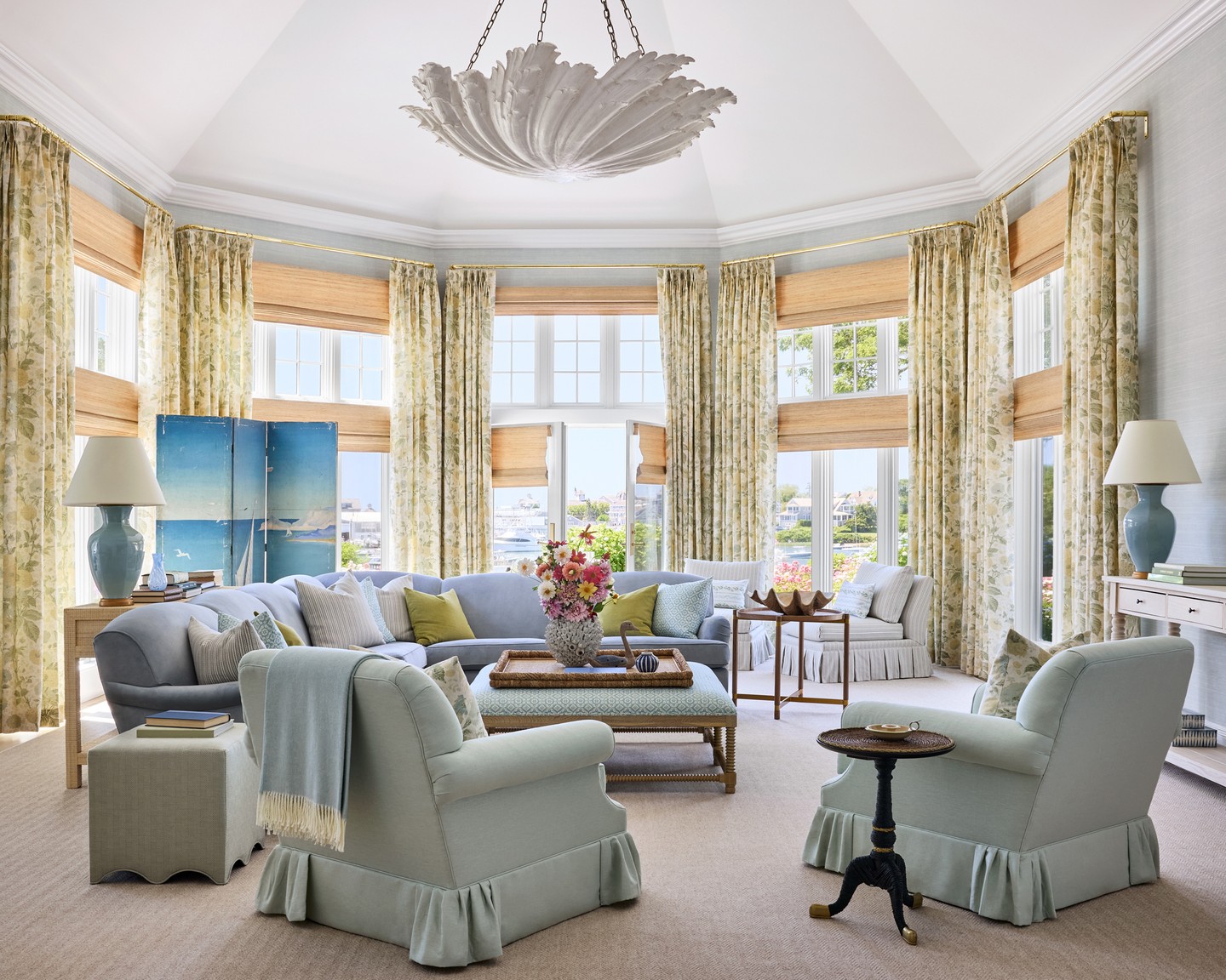Featured in House Beautiful, this extraordinary Cape Cod home is a masterclass in coastal luxury — where timeless architecture, custom millwork, and serene interiors come together effortlessly. From soaring ceilings and handcrafted details to soft ocean-inspired palettes and light-filled living spaces, every inch was designed to feel elegant, warm, and unmistakably Cape Cod. Proud to have brought the renovation and millwork vision to life.
Design: @arielokin
Photography by: @donnadotan
#CapeCodLuxury #HouseBeautiful #CoastalDesign #LuxuryHomes #CapeAssociates