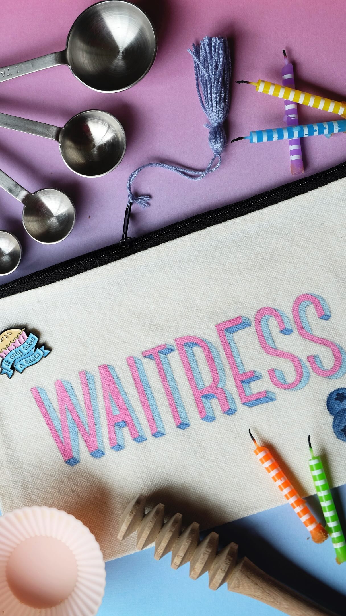In honour of @waitressontour opening at @edinplayhouse tonight, who fancies a slice of my I Didn’t Know How to Film A Curtain Call Pie?
I was so lucky to catch @luciejones1 in the role of Jenna back in 2021 but now another iconic leading lady has taken up the apron strings! @carriehopefletcher looks like she’s having the time of her life learning about all the amazing things baking can do!
If you’re in Edinburgh, make sure to drop by the diner before the show closes on the 16th. After all, Waitress is never a bad idea!
#musicaltheatre #waitressmusical #carriehopefletcher #curtaincall #theatrekid