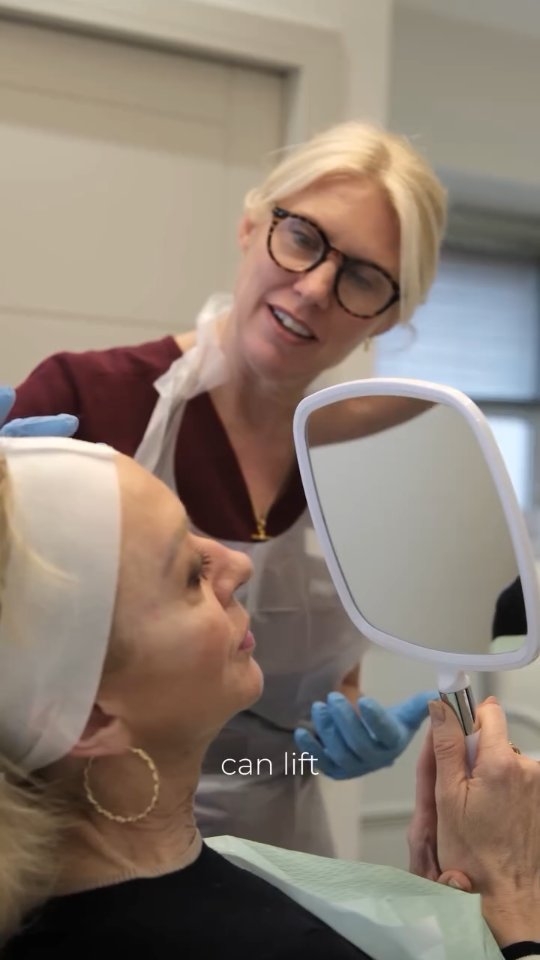 💉 Filler vs. Toxin: What’s the difference?
It’s the #1 question we get in the clinic! If you’ve ever wondered which one you actually need, Dr. Hayley is breaking it down for you.
While both are amazing for rejuvenation, they work in completely different ways.
Often, the best results come from a combination of both! Watch the full video to see Dr. Hayley explain how we use these treatments to create natural, refreshed results.
Have a question about which treatment is right for you? Drop a comment below or book a consultation via the link in our bio! 👇
#dermalfiller #antiwrinkle #aestheticdoctor #skinclinic