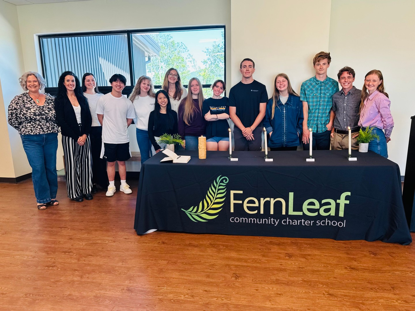 This week, we proudly celebrated our 2nd Annual National Honor Society Induction Ceremony at FernLeaf! 🌿✨
We are incredibly proud of our new FernLeaf Chapter #NHS inductees for their dedication to scholarship, leadership, service, and character.
💚Congratulations to all of our inductees and thank you to the families and staff who joined us in celebrating this special milestone!
#FernLeafCCS #NationalHonorSociety #StudentLeadership #FernLeafProud #flccs #K12 #highschool #wncschool