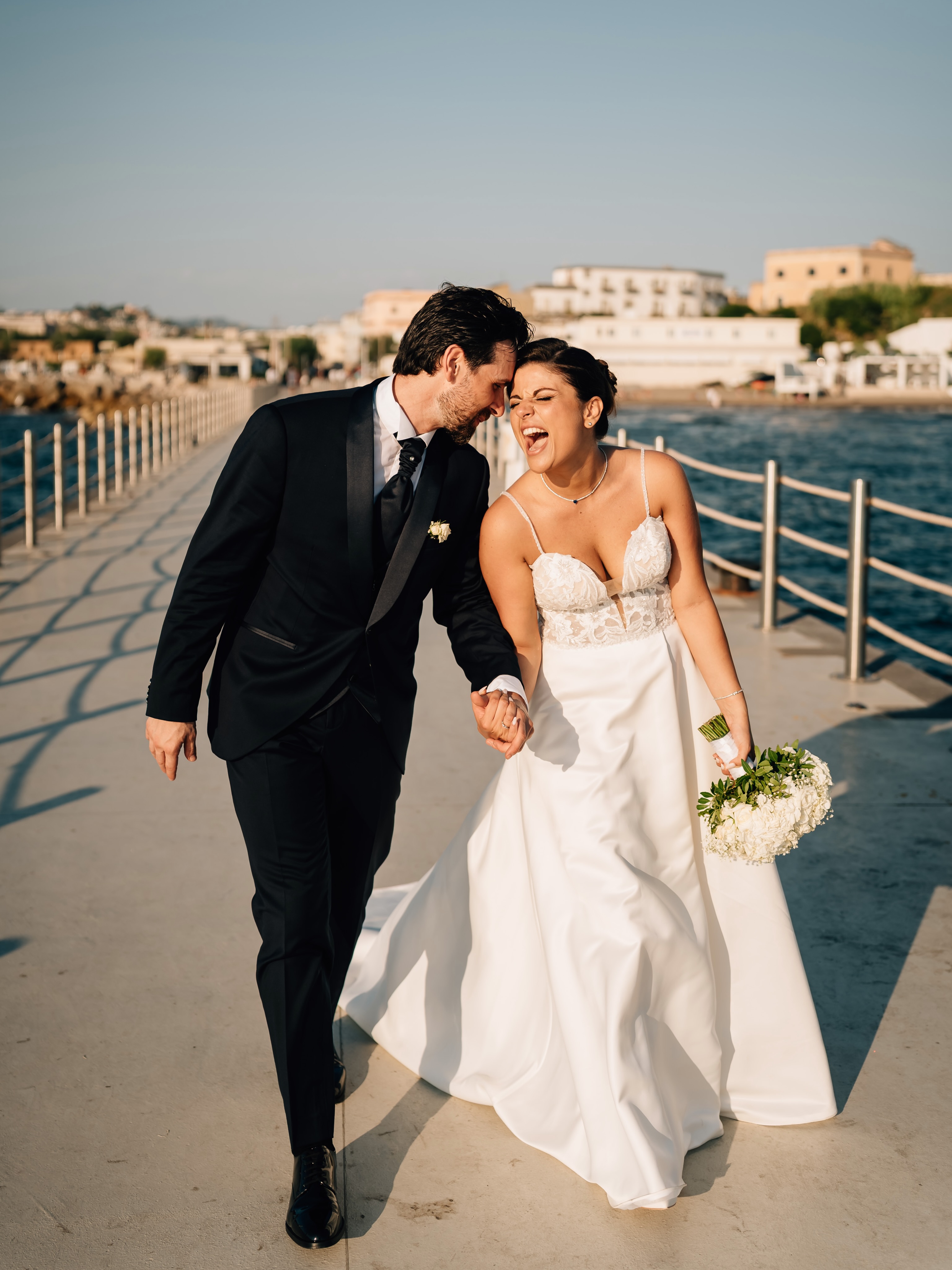 📸 Photo: @francescoartistico.it
True elegance in wedding photography comes from authenticity. Two newlyweds walking by the sea, laughing together without thinking about the camera, create images filled with life, emotion, and timeless beauty.
La vera eleganza nella fotografia di matrimonio nasce dall’autenticità. Due sposi che passeggiano sul mare ridendo insieme, senza pensare alla macchina fotografica, creano immagini piene di vita, emozione e bellezza senza tempo.
#weddingphotographeritaly #destinationweddingitaly #italywedding #weddinginspiration #weddingstorytelling