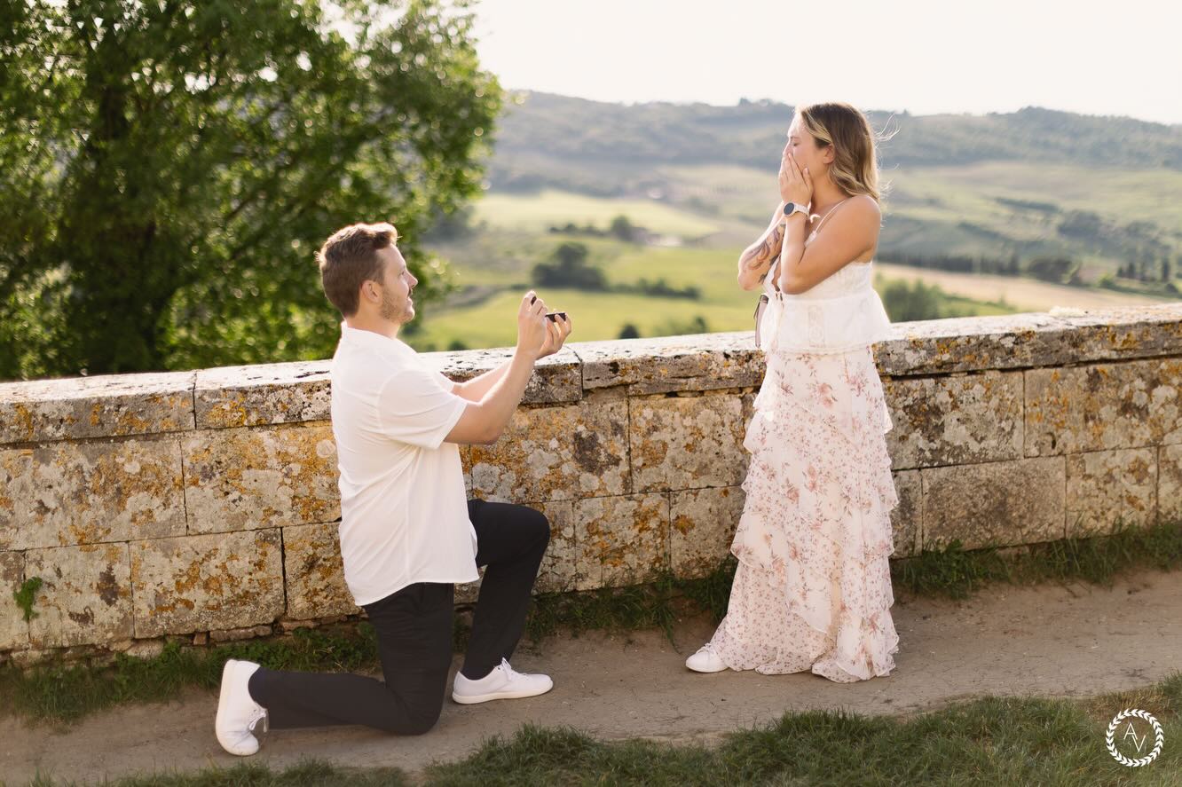 An Eternal Promise at San Biagio. | Zach & Becka
There is a particular magic when the charm of the American South meets the soul of Italy. For Zach and Becka, the road from North Carolina led them to the iconic cypress-lined paths of Montepulciano. As the soft Tuscan light bathed the Tempio di San Biagio in a warm glow, Zach asked the most important question of his life. It wasnโt just a proposal; it was a masterpiece of timing, architecture, and pure devotion.
๐ฒ #andreavitiphotographer
-
www.andreavitiphotographer.com
-
#ProposalShooting | #Tuscany | #Montepulciano | #FineArtPhotography | Love