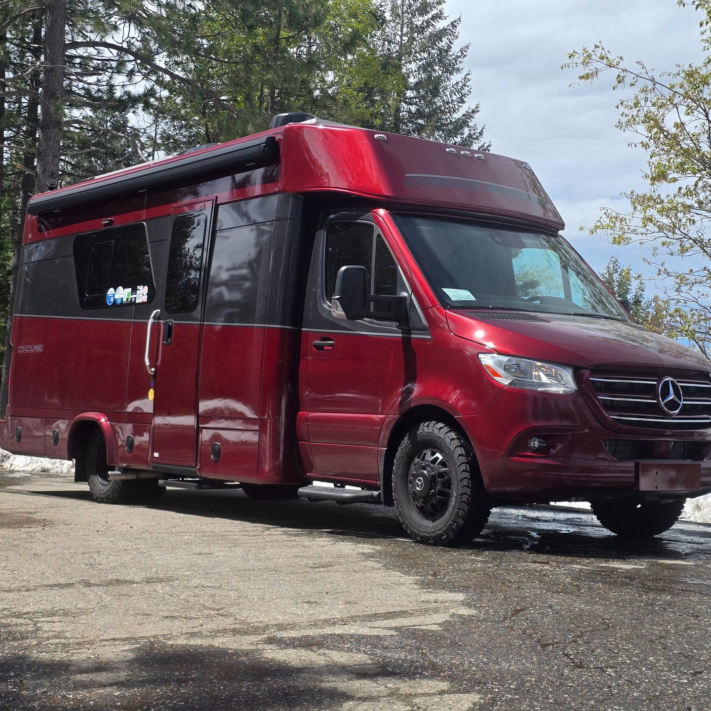 The Concourse AWD 4S is built for roads that lead somewhere a little higher, a little quieter, and a lot more memorable.
Take a closer look >> https://www.chinookrv.com/concourse
#ChinookRV #Concourse #AWD #AllWheelDrive #RVLife #MountainViews #OnTheRoad #RoadTrip