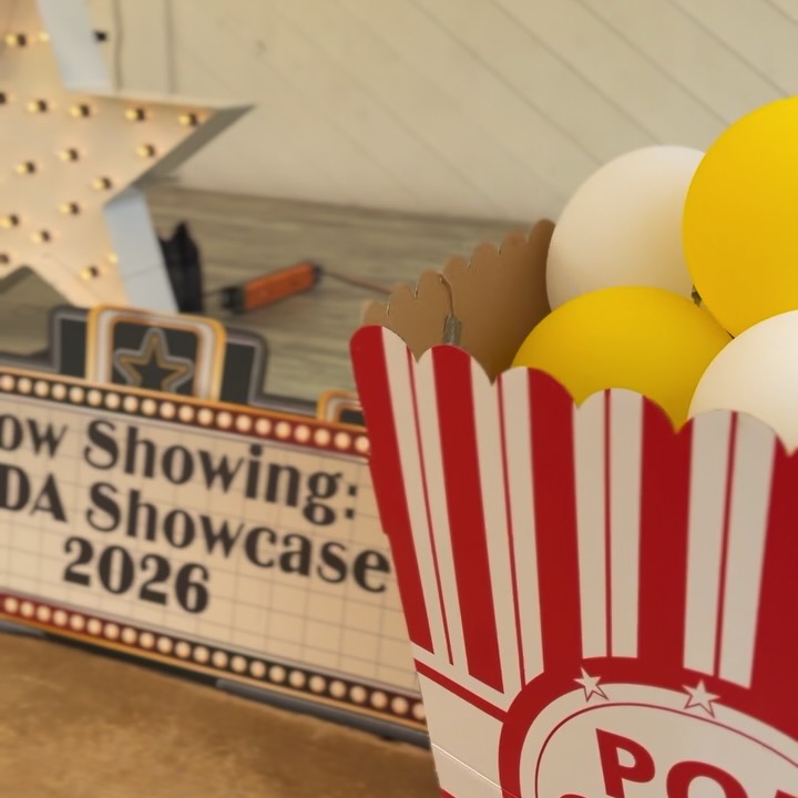 Showcase day from your pov β¦ π¬π©΅