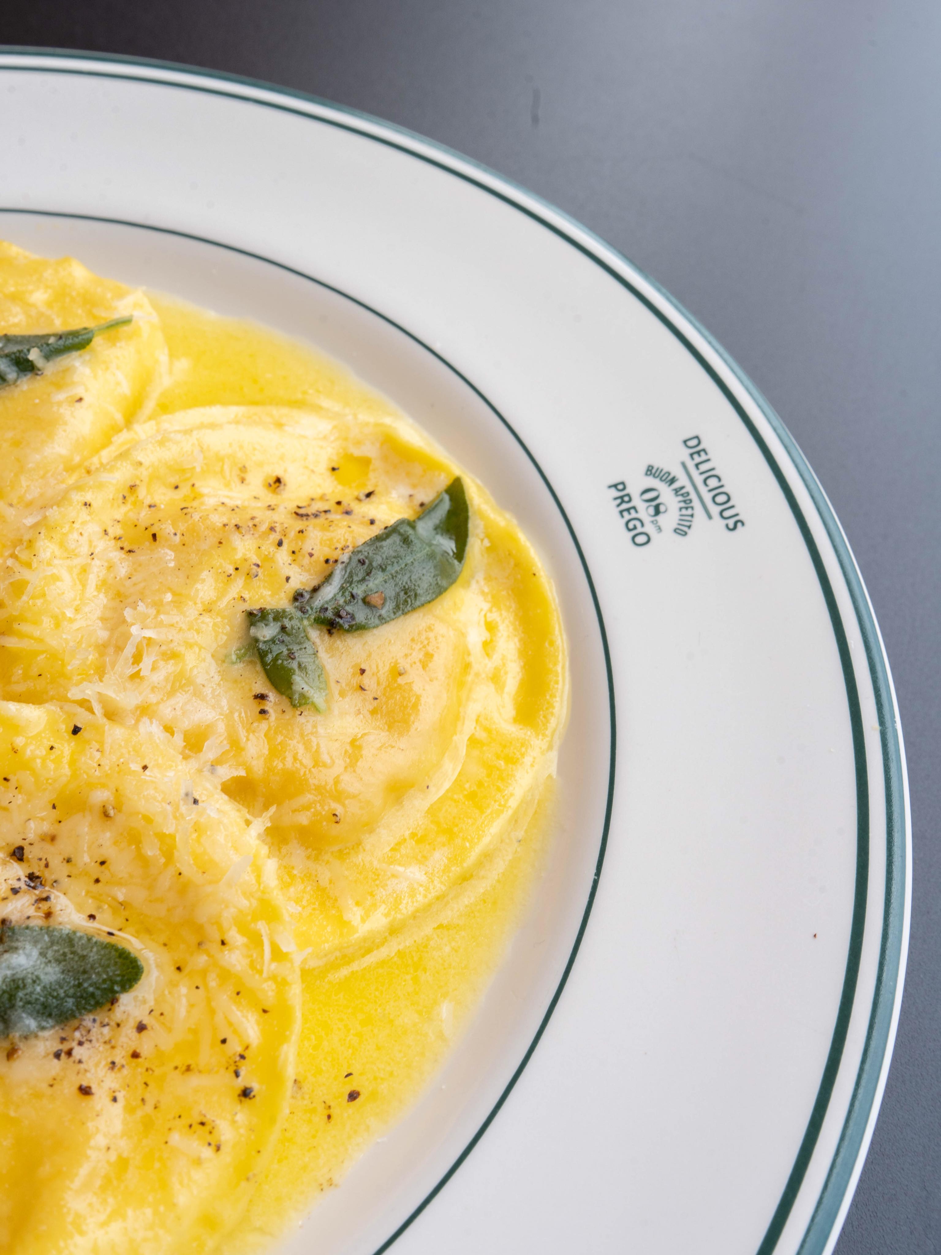 Midweek plans?🇮🇹
Fresh ravioli, a glass of wine, and a little Italian pick-me-up to break up the week.
Whether you’re joining us in store or fancy enjoying it from the sofa, our menu is available on @deliveroo too ✨
Pop by, slow down for a minute, and let us take care of dinner.
#Ravioli #ItalianComfortFood #MidweekMood #DolceVita #LondonFoodSpots