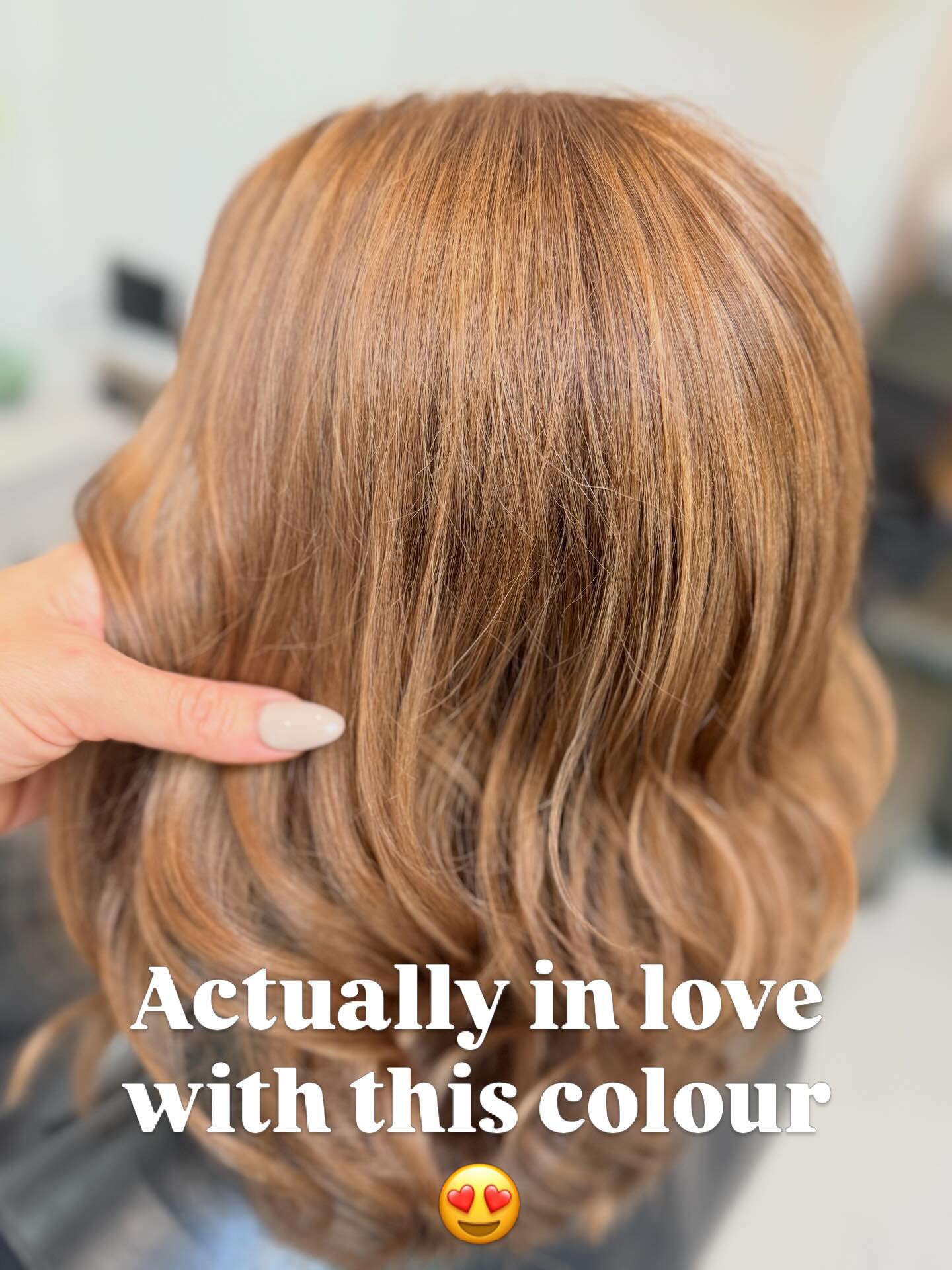 You know when you have done a good colour when u have colour envy as the hair stylist 😍