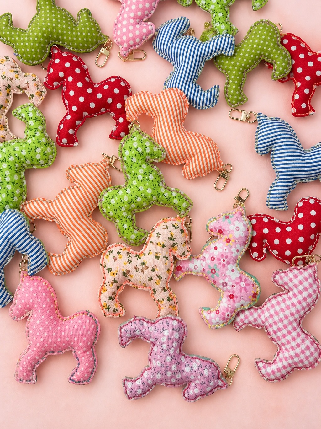 ***Individually crafted by hand by the AAP Creative Crew***
20 handmade horse plush keychains for a birthday activation where the activity became the souvenir.
Originally designed for the kids, but the parents ended up loving and enjoying it just as much.
Each guest created their own personalised keepsake to take home—a handmade memory from a special day.
#AnneArtwearProject #BirthdayActivation #DIYActivity #CustomSouvenirs #HandmadeWithLove DubaiEvents KidsPartyIdeas
