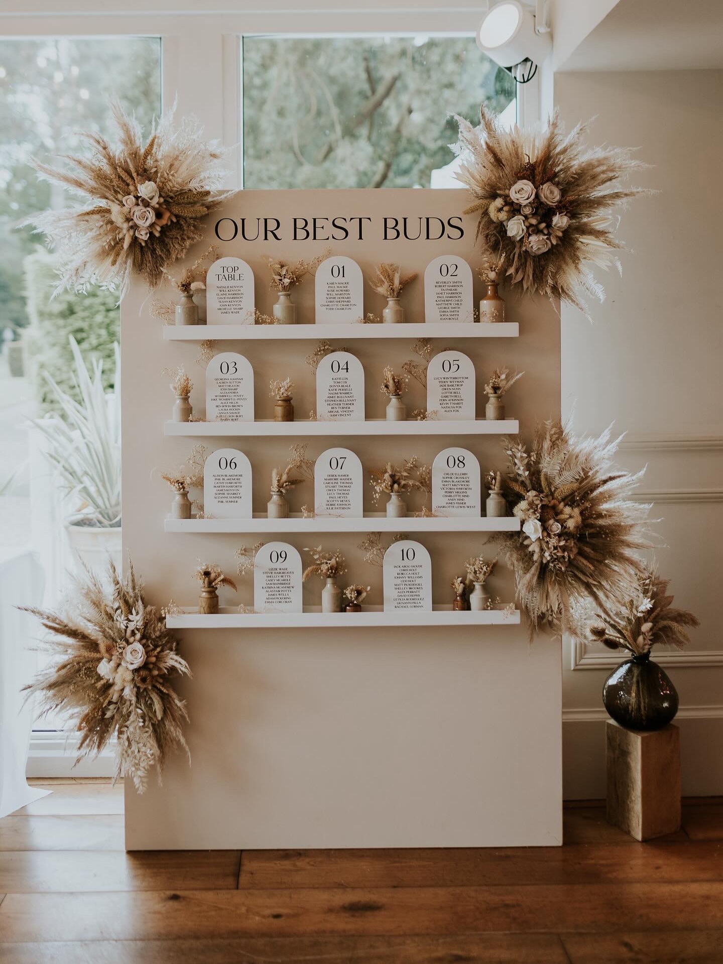 Shout out to our shelving Seating Plan 🌿✨
Definitely one of our favourite signage pieces - a fun twist on a traditional seating plan and the perfect fit for your weddings!
We love creating pieces that not only help guide your guests, but also become part of your decor and overall styling. Plus… it always gets people talking 🤍
#WeddingSeatingPlan #WeddingSignage #WeddingDecorUK #URURAMoments #BohoWeddingDecor