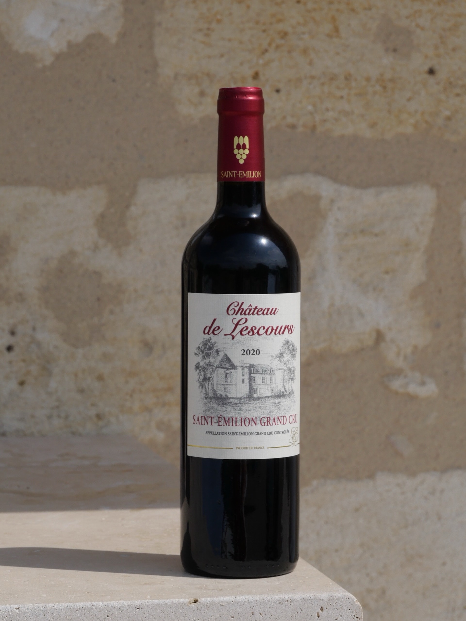 Château de Lescours 2020
#winewinewine #saintemilion #winetasting #saintemiliongrandcru #bordeauxwine