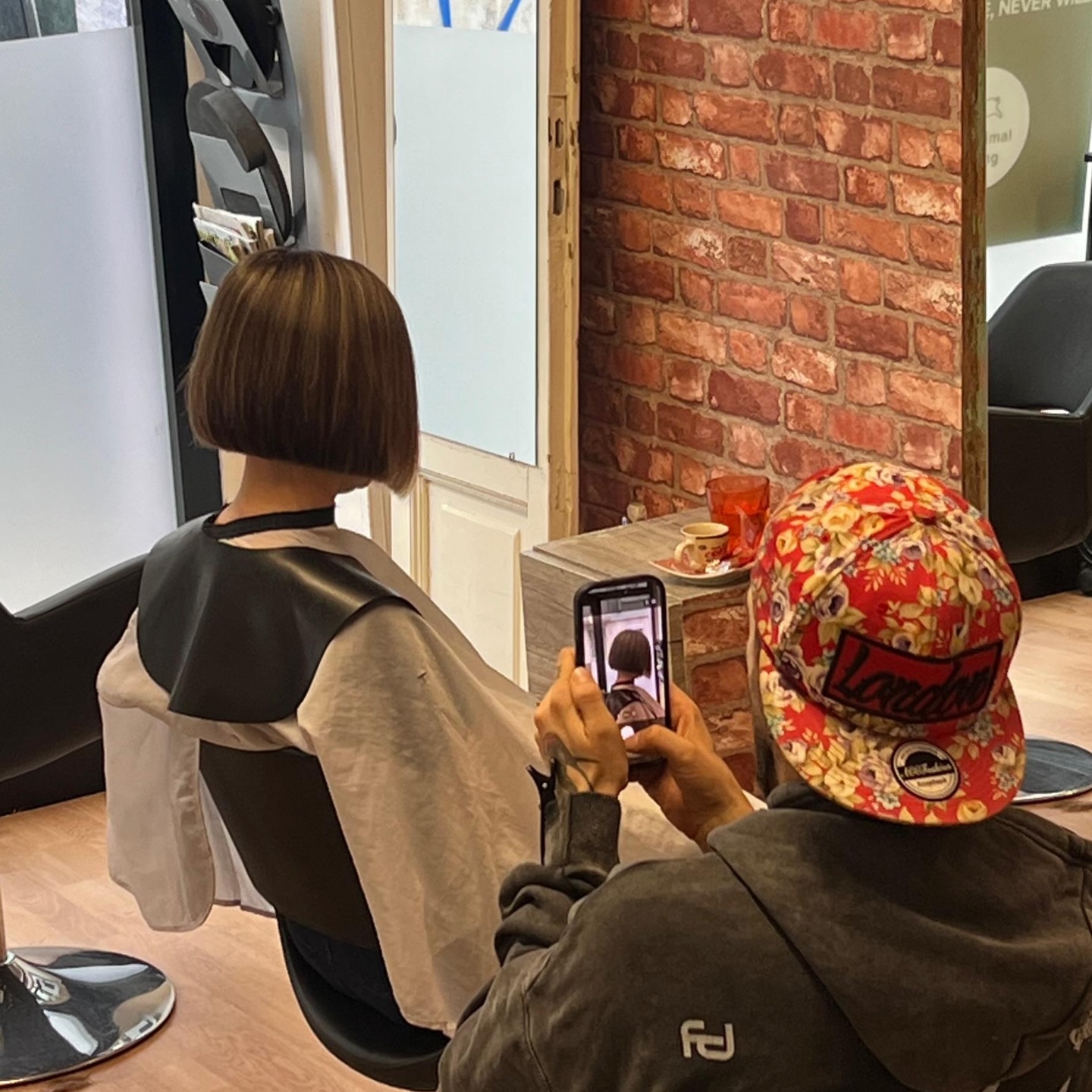 Do you take any pictures of your work ?
@giovyhairart creating a sharp Bob ✂️
📍Milano, Via Bulllona 1
#parrucchieriitaliani #tagliocorto #caschetto #bobhaircut #haircut