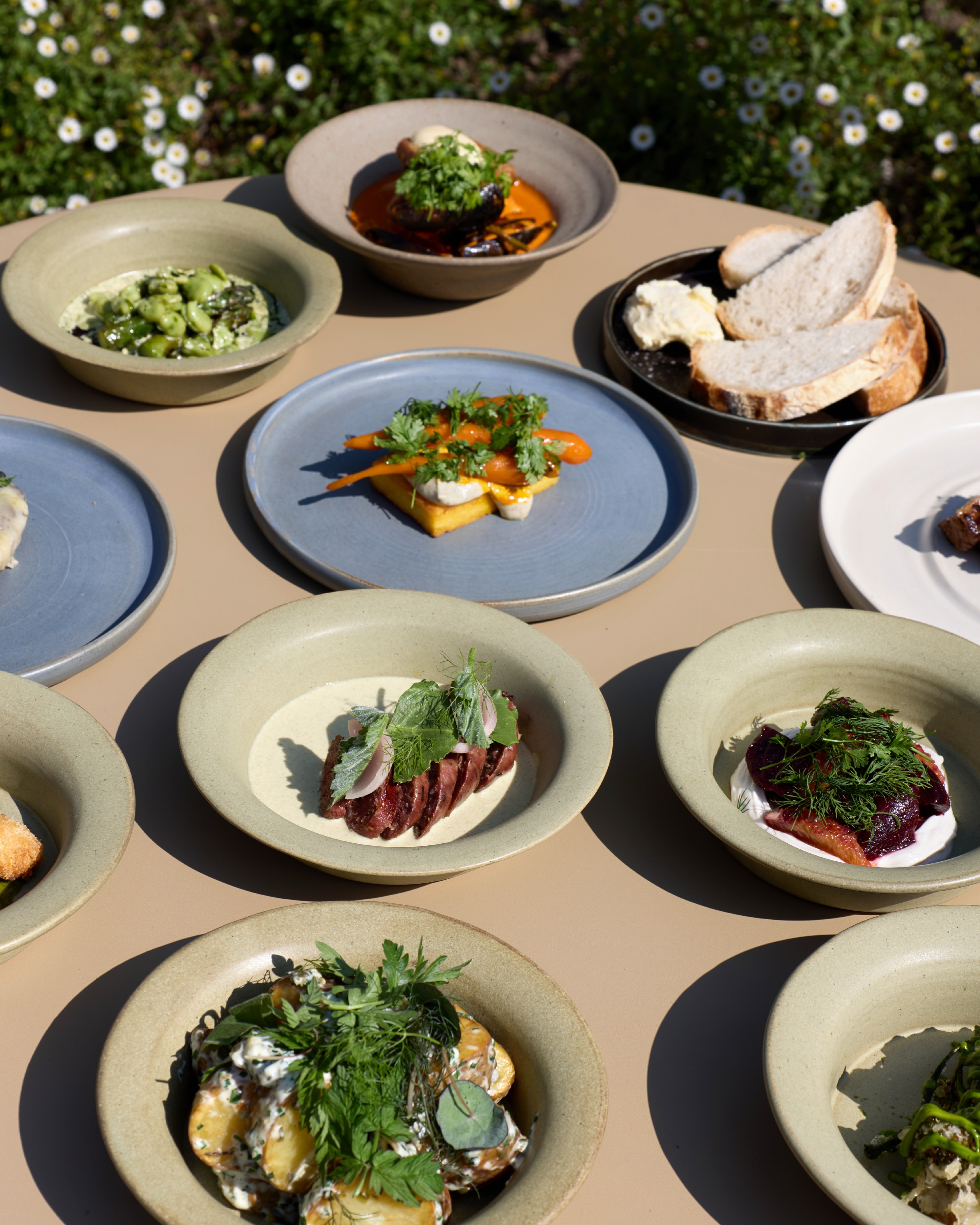 Al fresco dining at House of George, where nature led dishes by @jamesotwilson are served in the open air, surrounded by the calm of the Cotswolds. Each plate reflects a considered approach to ingredients, flavour and presentation.
A relaxed setting, shaped by fresh air and slower moments, offering a different way to experience dining with us.
Join us for al fresco dining at House of George.
#cotswolds #finedining #alfresco