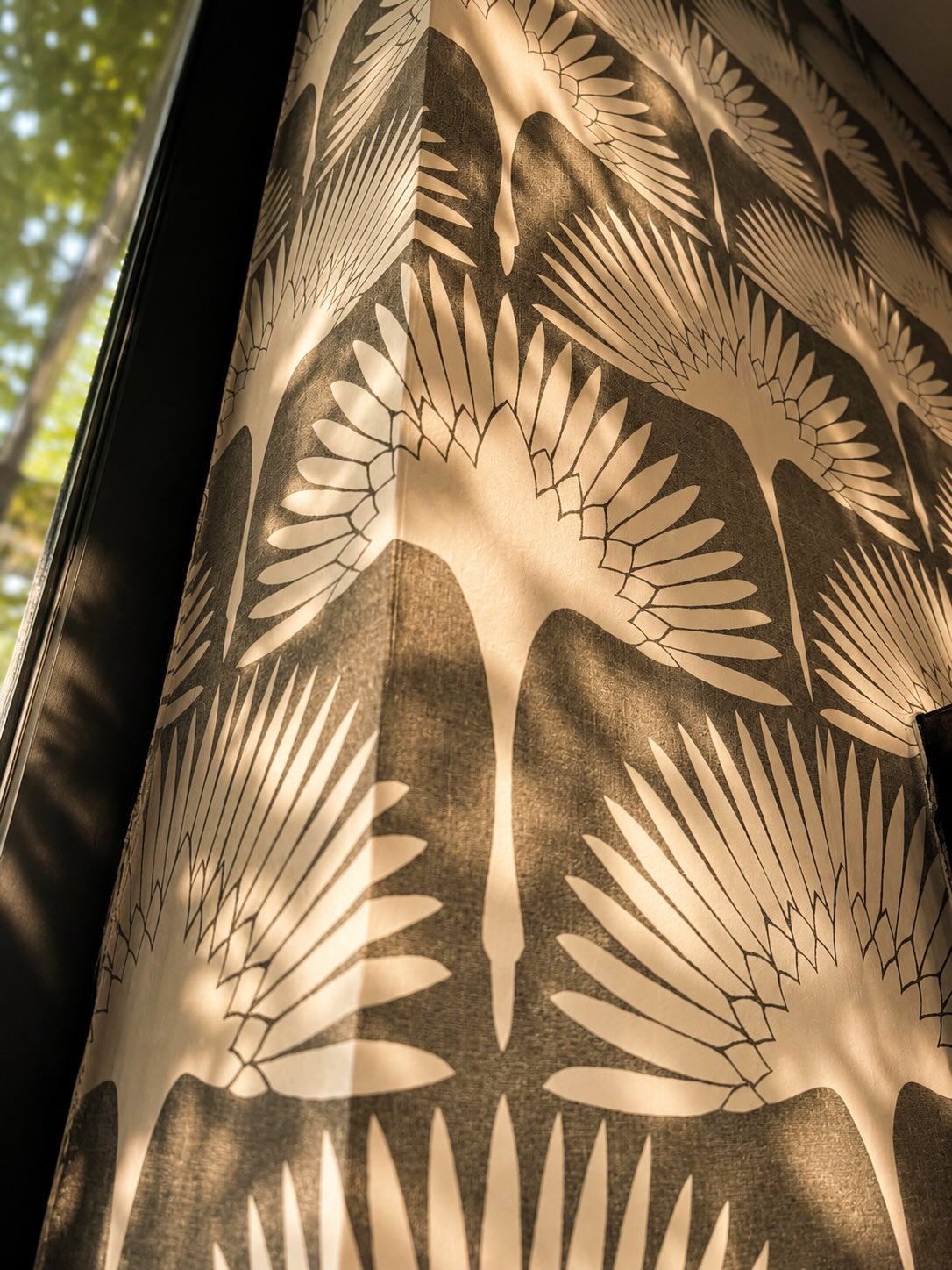 Cygnus Wallpaper | The Redford
Licensed Design
#LP #livepurposefully
* * * #fielddesigner 🔺 #livingfortwo