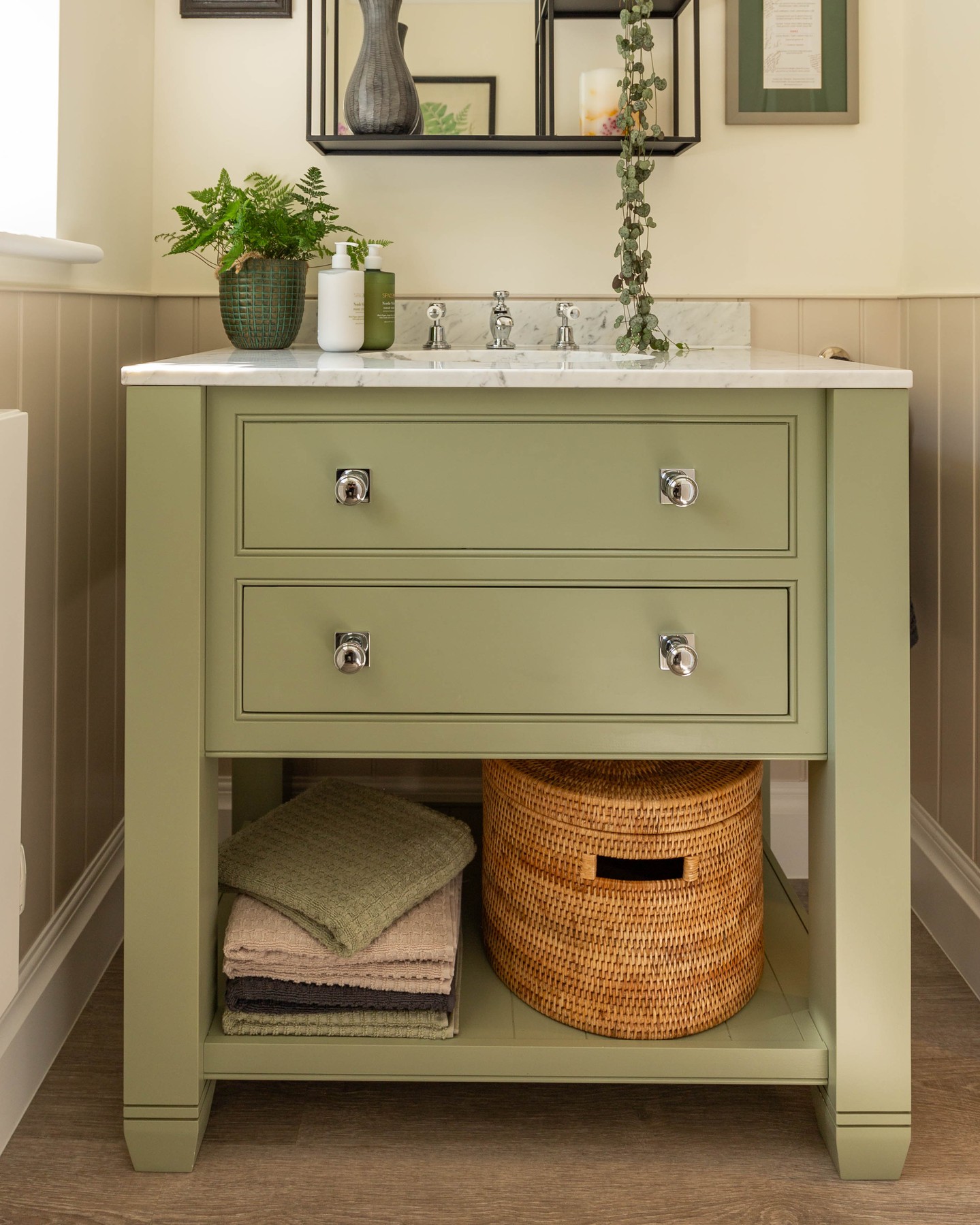 Designed with open storage, soft muted tones, and classic detailing, this piece brings warmth and practicality into the space while keeping everyday items easy to reach. A simple balance of function, texture, and timeless design. #BespokeDesign #KitchenInspo #InteriorDesign #ModernLiving