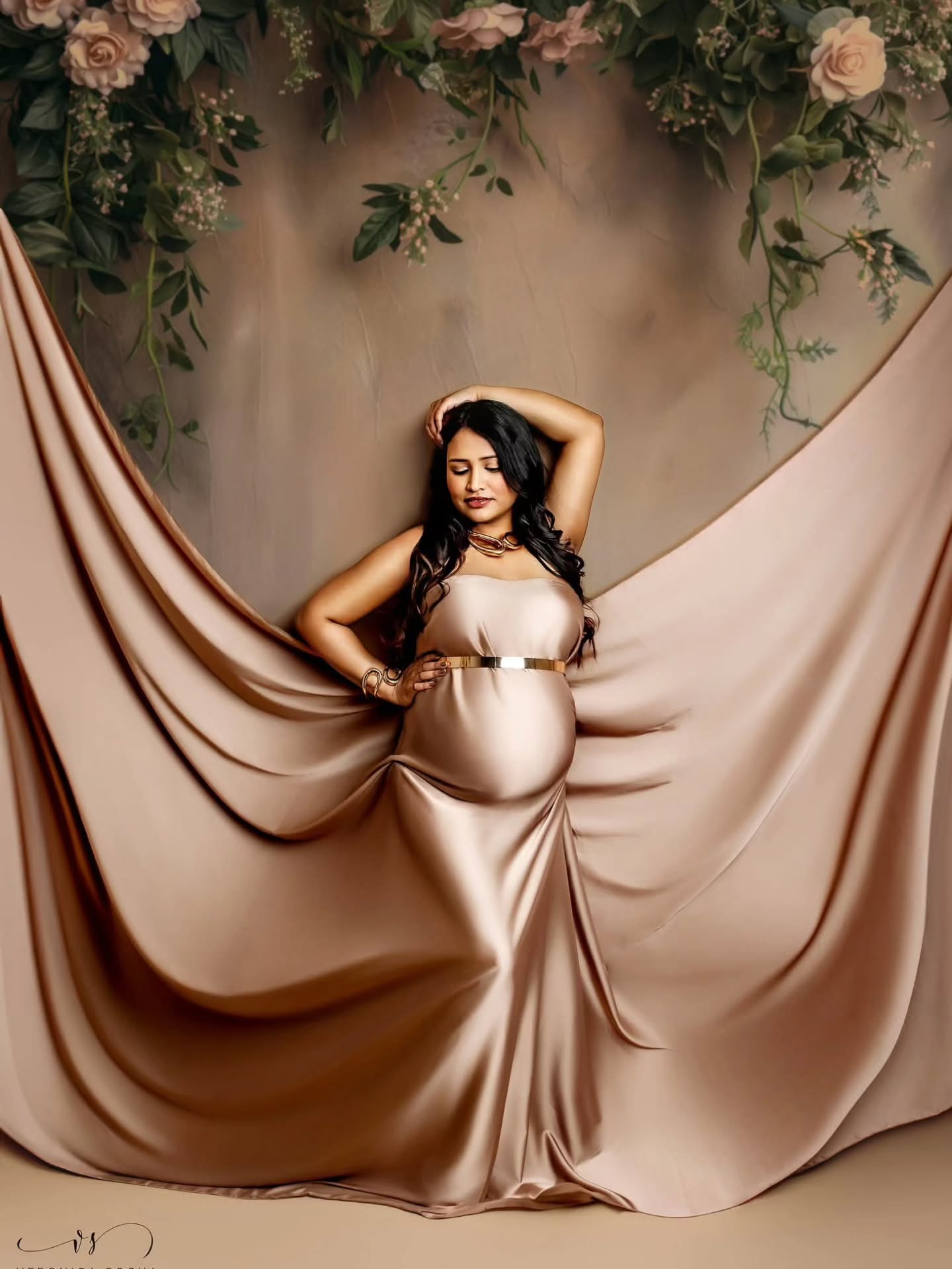 This mum-to-be is pure art ✨
From the very beginning of this maternity session, I knew we were about to create something truly special.
Elegant fabrics, soft earthy tones, delicate florals… and the most beautiful glowing mama bringing everything to life 🤍
Every pose felt graceful.
Every image looked like a painting.
And together we created so many breathtaking portraits that feel timeless, feminine, and full of emotion.
This is what I love most about maternity photography — creating artwork that celebrates not only pregnancy, but the beauty, strength and softness of motherhood itself.
Your pregnancy deserves more than quick phone snapshots.
It deserves to be remembered beautifully. ✨
If you are looking for a luxury maternity photographer in Swindon or Wiltshire, I would love to create something magical and unique for you too. Client wardrobe and styling guidance included.
📍Swindon maternity photographer
📩 Message me to book your maternity session
_______________________________________________
https://www.veronicasphotography.com/contact
#SwindonPhotographer
#SwindonMaternityPhotographer
#WiltshirePhotographer
#FineArtMaternity
#LuxuryMaternityPhotography