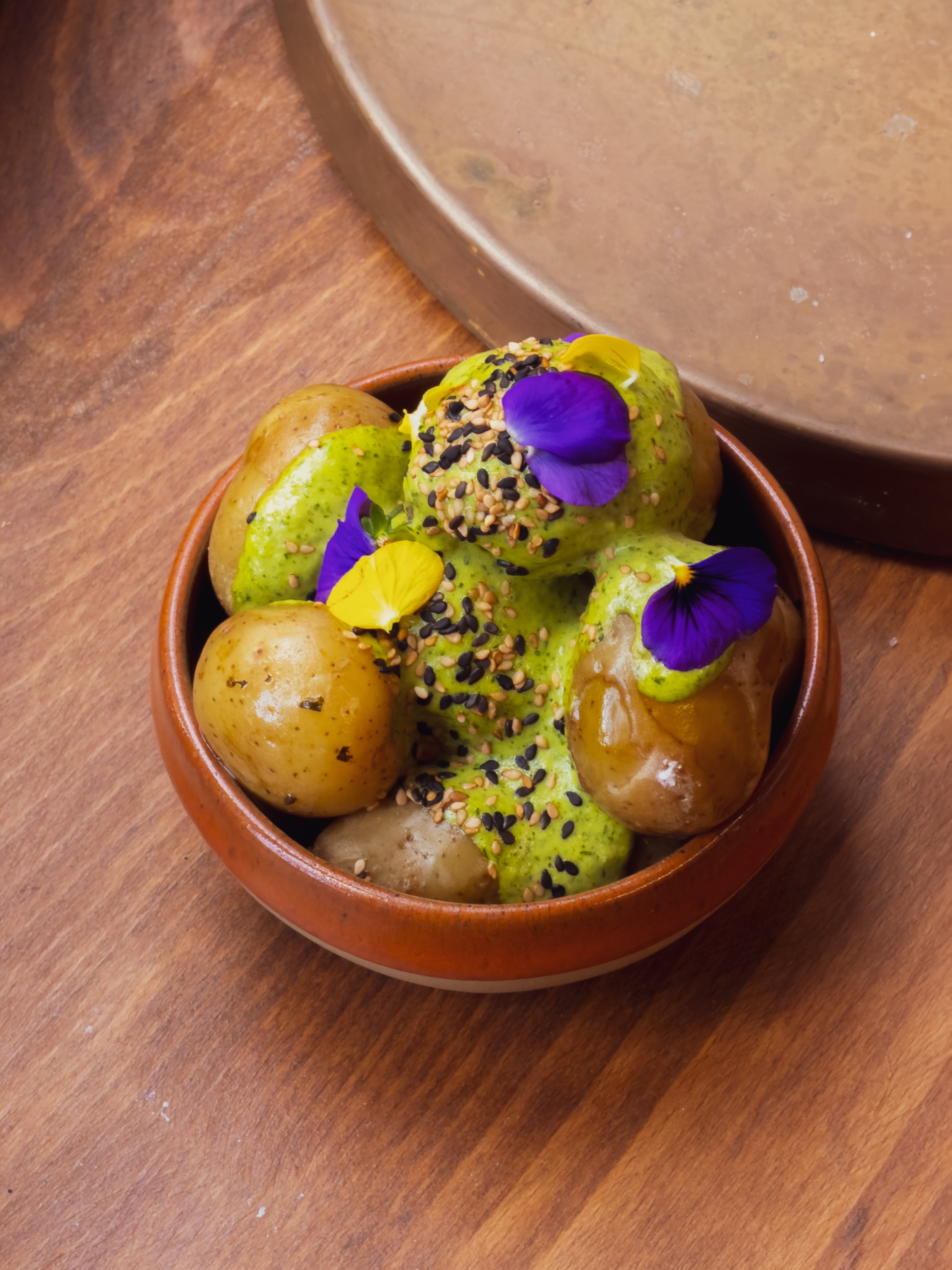 A beautiful and colourful side to your plate
•𝗗𝗮𝗶𝗹𝘆 𝟵 𝗮𝗺-𝟭𝟭𝗽𝗺
•𝗛𝗲𝗮𝗹𝘁𝗵𝘆
•𝗩𝗲𝗴𝗮𝗻 𝗙𝗿𝗶𝗲𝗻𝗱𝗹𝘆
•𝗠𝗮𝗿𝗿𝗮𝗸𝗲𝘀𝗵-𝗘𝘀𝘀𝗮𝗼𝘂𝗶𝗿𝗮
ꜰᴏᴏᴅ ᴀᴘᴘʀᴇᴄɪᴀᴛɪᴏɴ ꜱᴏᴄɪᴇᴛʏ