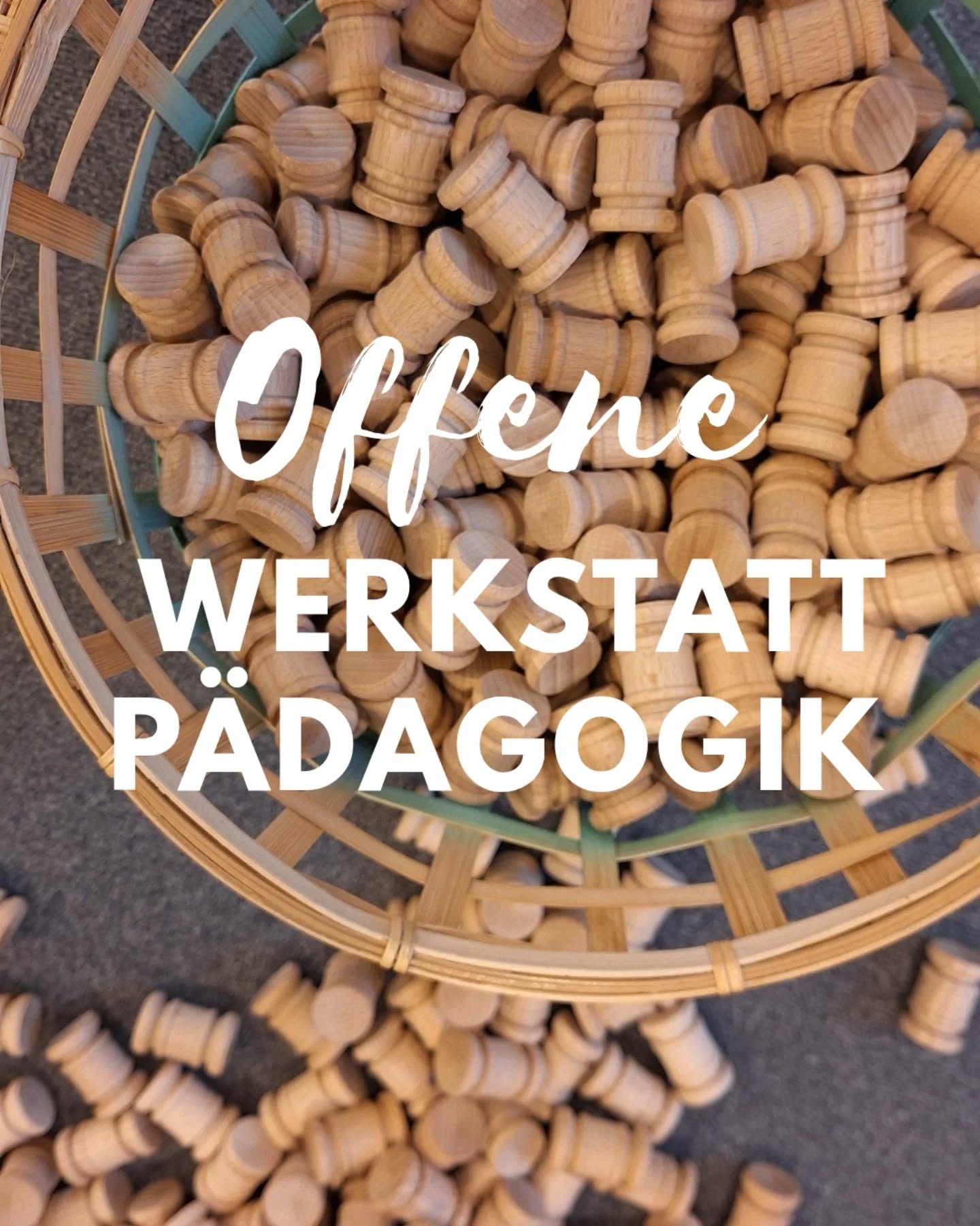 Offene Werkstattpädagogik … hat das Ziel, das offene Konzept und Werkstattarbeit miteinander zu verbinden, um so allen Kindern bestmögliche Entwicklungsbedingungen zu ermöglichen.
Offene Werkstattkitas … sind Kitas, in denen Kinder herausfinden können, was ihre Stärken und Leidenschaften sind.
Werkstattarbeit … schafft Raum und Räume für vielfältige unterschiedliche selbstbestimmte Bildungsprozesse.
Damit das Realität wird, müssen Kitas sich den Bedürfnissen einzelner Kinder öffnen und ein Raumkonzept entwickeln, in dem das Wohlbefinden, die individuellen Bedürfnisse und der Wunsch nach Zugehörigkeit im Mittelpunkt stehen.
Wenn dich das weiter interessiert… bleibe gerne hier, triff mich bei einer meiner Fortbildungen oder lade mich in deine Kita ein.
Außerdem bin ich ein Teil von @herz.werk.paedagogik und du kannst als Mitglied auch meinen Workshop: "Struktur braucht Freiheit - offene Arbeit verstehen" besuchen.
Ich freue mich auf dich!
Hast du bereits Erfahrung mit offener Werkstattpädagogik?
Schreib’ mir gerne, deine Martina
#werkstattpädagogik #christelvandieken #offenearbeit #pädagogischeraumkonzepte #werkstattarbeit
Kitaimpulse
Weiterbildung
Kinder verstehen und achtsam begleiten
Erzieherin mit Fachwissen und Herz