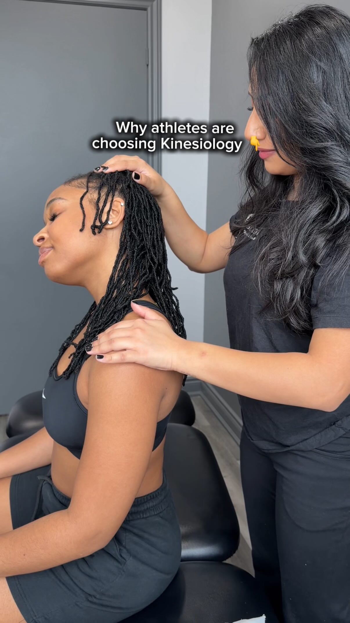 Kinesiology isn’t just rehab. It’s movement science. Our kinesiologist analyzes how your body moves and builds a treatment plan around it — so you can train harder, recover faster and stay in the game longer.
Kinesiology treatment can include:
→ Soft tissue release
→ Joint mobilization
→ Exercise prescription built for your sport
→ Pre & post sport event treatment
We treat:
→ Sport-related injuries
→ Muscle strengthening
→ Pre & post-surgical rehab
→ Work related injuries
→ Sprain and strains
→ Ergonomic assessments
→ Gait training
→ Diabetes
→ Chronic obstructive pulmonary disorder (COPD)
Got a nagging injury that won’t go away or want to prep for your next game? Send this to a teammate who needs it!
📍 Pickering, ON
Visit the link in our bio to book or call us at (905)-427-0505
#Kinesiology #SportsRecovery #AthleteHealth #injuryrecovery #rehabexercises