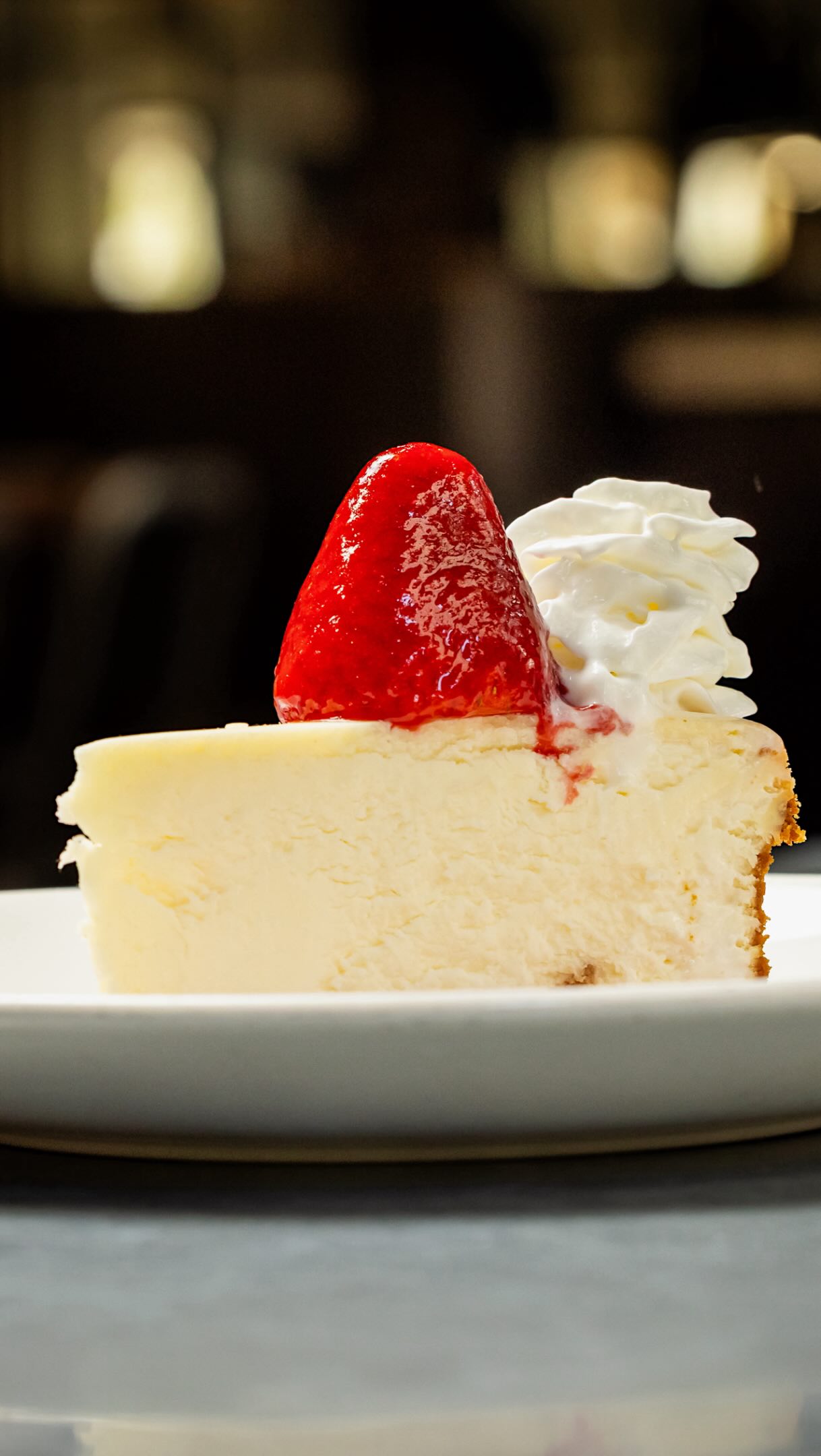 sweet, creamy, and berry irresistible 🍓✨strawberry cheesecake done just right#strawberryche....