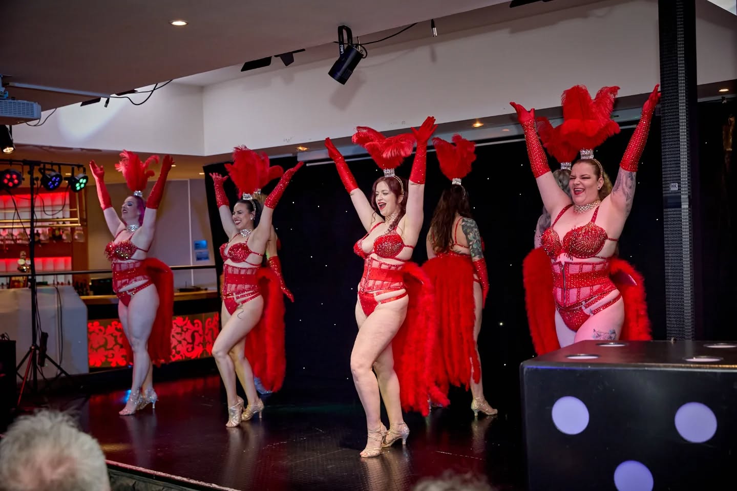 ✨ Viva Las.... Nottingham!
Find @rubysdeluxe at Canalhouse in Nottingham next weekend for the SOLD OUT Vau-DeLuxe-Ville 💕
Want to join?
Our next lot of classes start from the 8th June 💃
Taster Sessions available!
www.rubysrebelsburlesque.co.uk/book
Photos by Ralph Barklam
#BurlesqueTroupe #NottinghamBurlesque #BurlesqueShow #WhatsOnNotts #BurlesqueNottingham