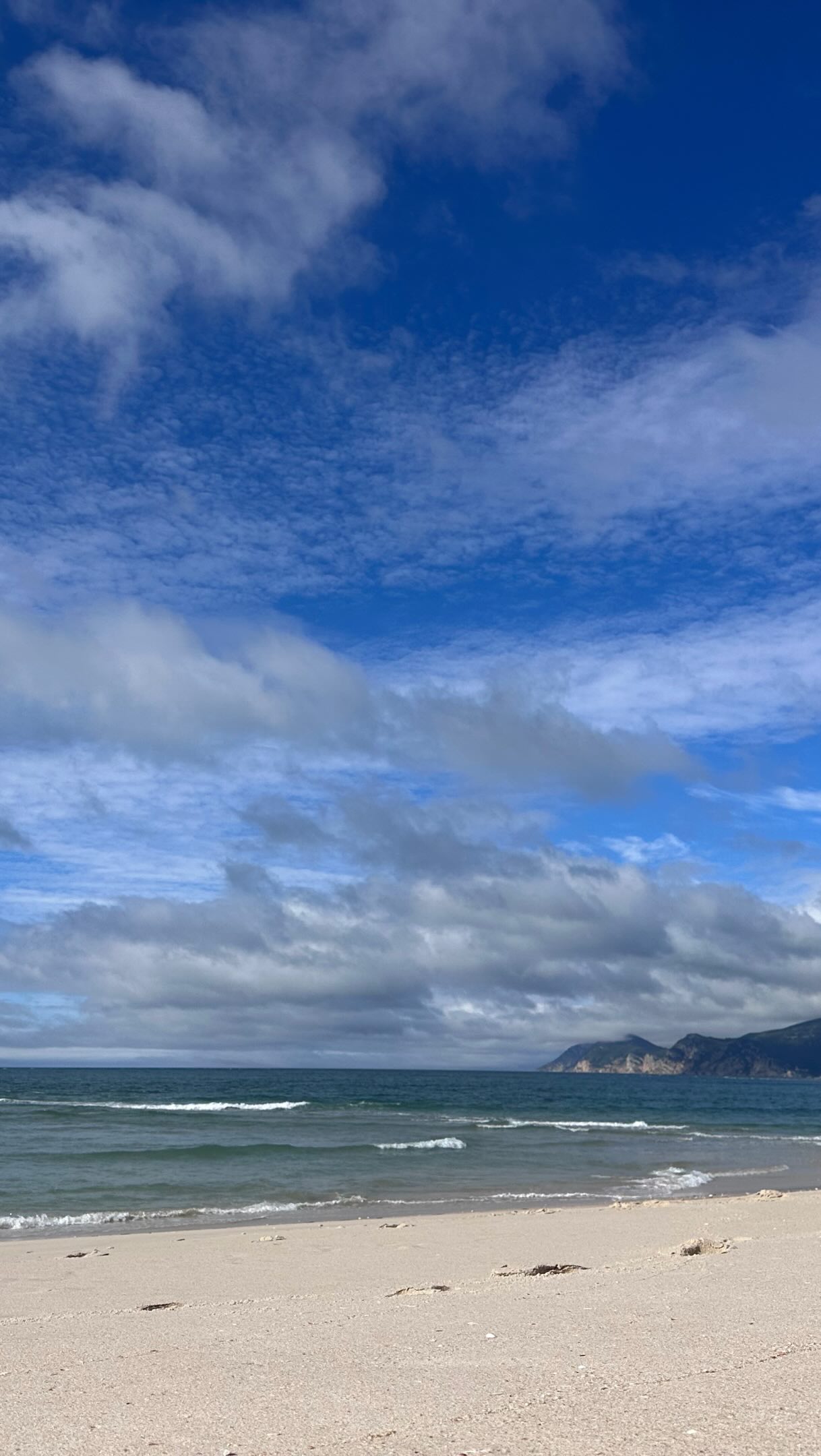Who is in 😁🙌🏼 This September, gift yourself five days to slow down, reconnect, and realign in the breathtaking beauty of Praia do Meco, Portugal. ✨
An intimate AHOD experience designed to nourish your body, mind, and soul through meditation, Human Design, healing treatments, beautiful food, and meaningful connection all within a stunning private sanctuary by the ocean.
Limited spaces available.
Join us from 23–27 September 2026. 🤍 #wellnessretreat #portugal #ahodworld #selfcare #selflove