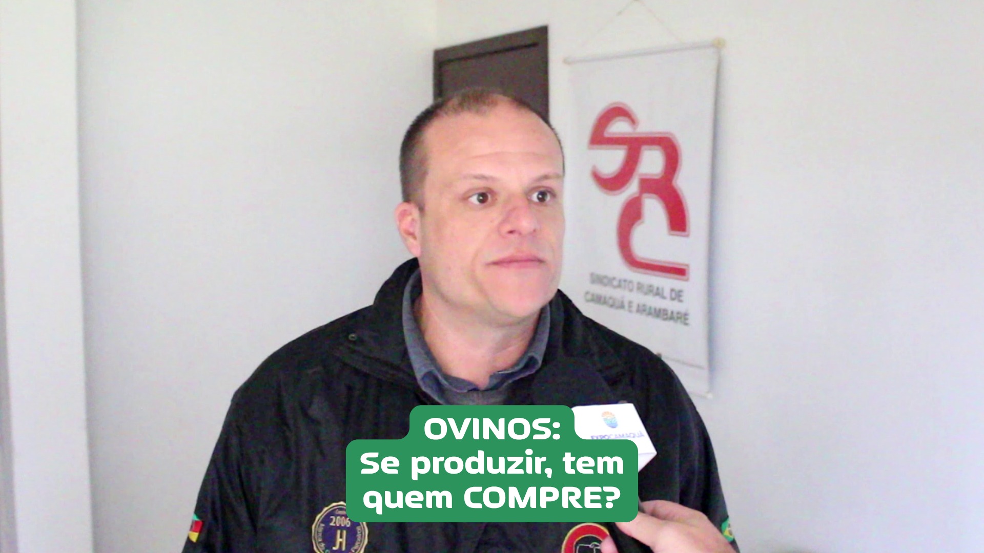 A maior dúvida do produtor que quer reativar ou incrementar a ovinocultura na propriedade é: "SE CRIAR, TEM QUEM COMPRE DEPOIS?"
João Pedro Corleta Castro, Diretor de Projetos do Frigorífico Carneiro Sul, dá a visão da indústria...que está do outro lado do balcão!
ENTENDA ASSISTINDO AO VÍDEO!