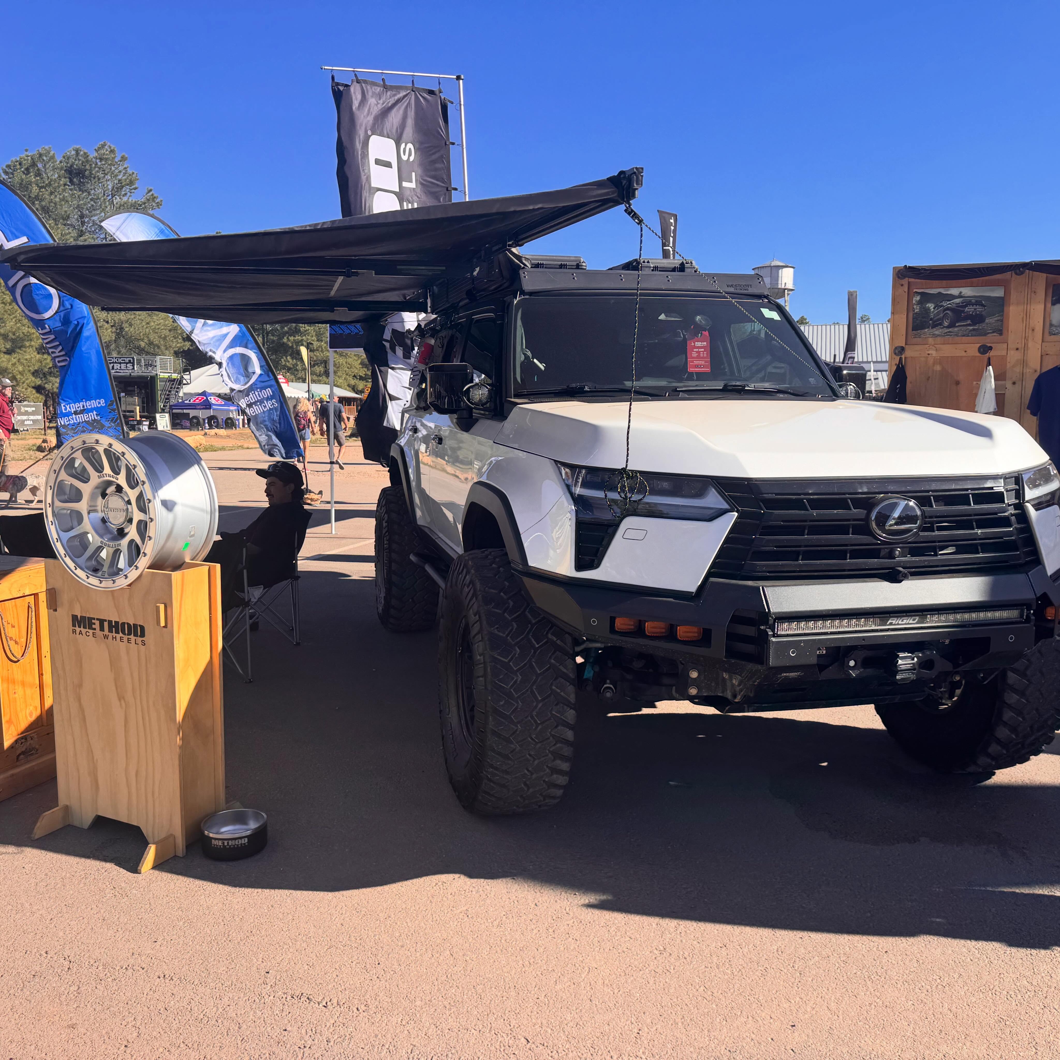 Super Saturday at @overlandexpo WEST. #overlandexpo #expowest #toyotatacoma4x4 @flated