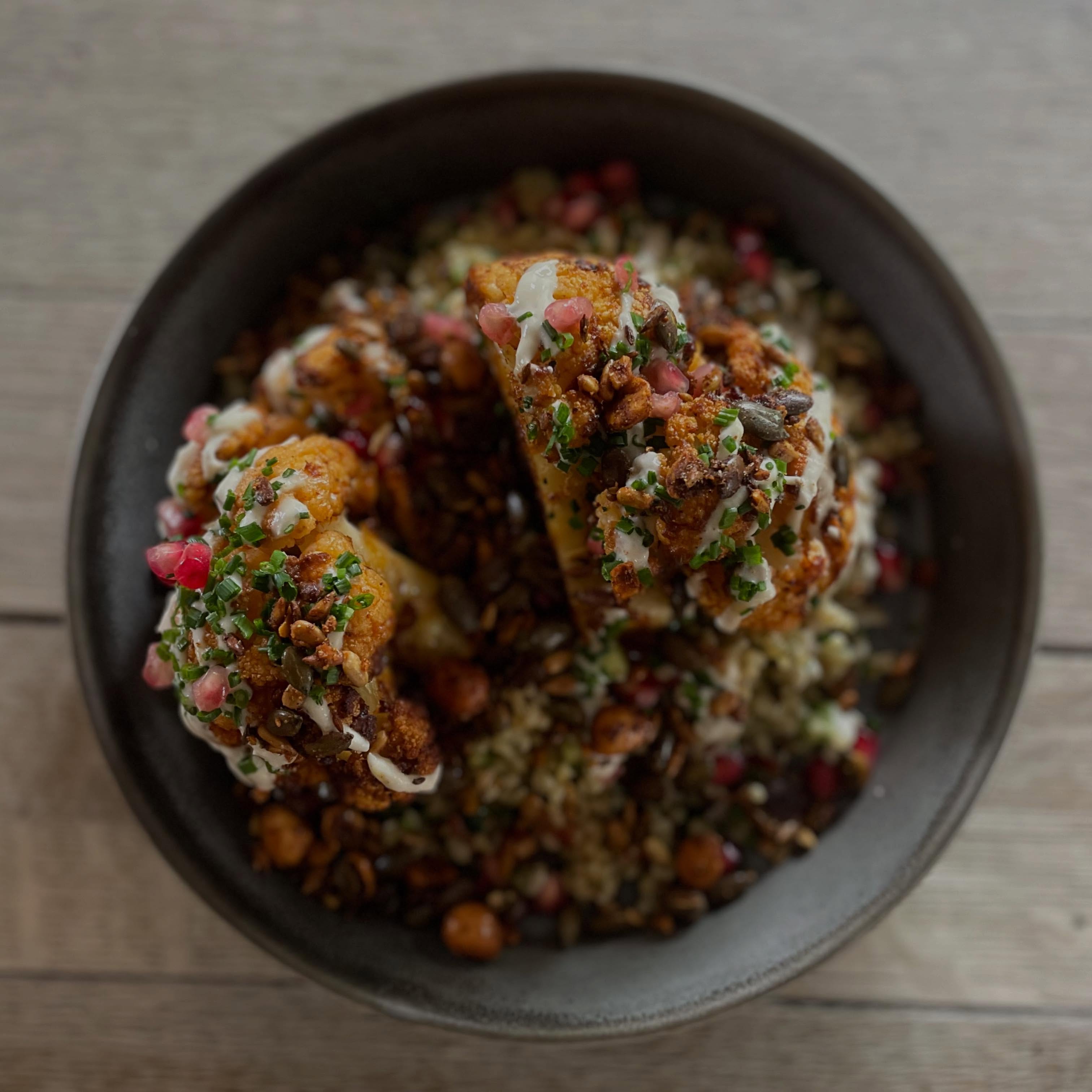 ✨ New spring dish ✨
- Harissa & tahini roasted cauliflower, tabbouleh & hazelnut dukkah
#bristolpubfood #bristolgoodfood #bristolwheretoeat #bristollunches #bristolveggiefood