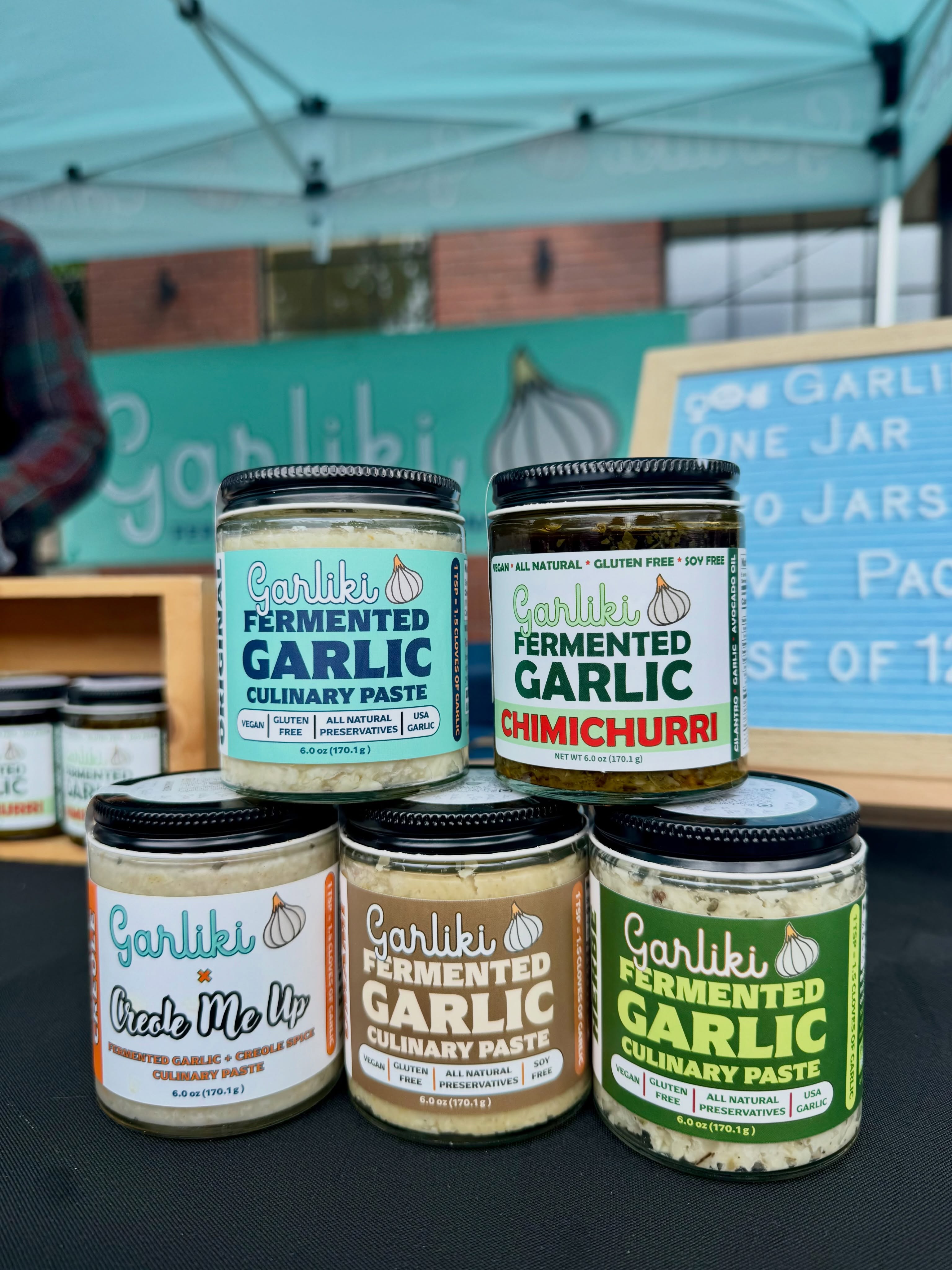 What are you cookin’ with? We are using all 5!
Chimichurri: On eggs, steak, chicken, sandos
Original Garliki: Dressings, soups, dips, sautes
Creole: Chili, salsa, marinades, shrimp, soup
Herbe: Garlic bread, pizza, pasta, pesto, butter
Umami: Stir fry, ramen, tofu, marinades, glazes, steaks
What’s your go-to Garliki?