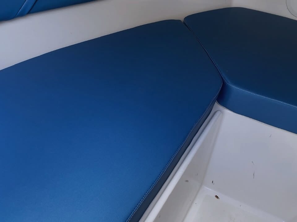 Ge din båt nytt liv ✨
Istället för att köpa nytt – fräscha upp din båt, husvagn eller uteplats med nya dynor och omklädsel hos JS Möbeltapetsering.
Vi hjälper dig att skapa en stilren, bekväm och personlig känsla med hög kvalitet och noggrant hantverk.
✔️ Nya dynor
✔️ Omklädsel av möbler
✔️ Skräddarsydda lösningar
✔️ För hem, båt & offentlig miljö
Kontakta oss för offert eller inspiration! ☎️ 0704295303
✉️info@jsmobeltapetsering.se www.jsmobeltapetsering.se
#möbeltapetsering #dynor #inredning båtdynor renoveramöbler svenskthantverk tapetserare hemmiljö uteplats jsmöbeltap