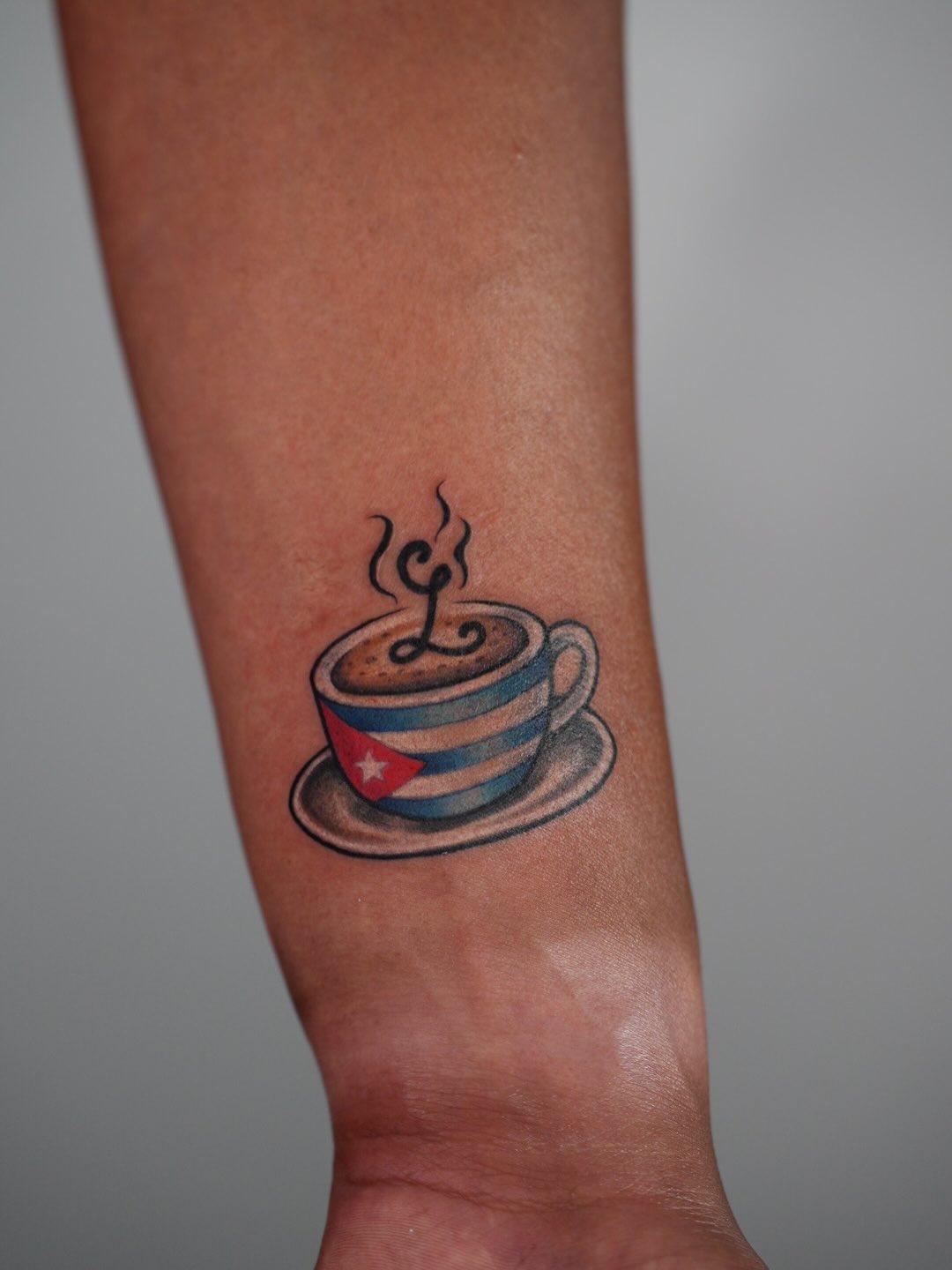 Custom Cuban Coffee Mug by @muchymora_tattoos
⚠️NOW BOOKING⚠️
For appointments and more info, link in bio.
PROSPECT INK
PREMIUM TATTOO STUDIO
Modern concept & ocean views.
1224 Prospect St, Suite 150, La Jolla
.
.
.
.
.
.
.
.
.
.
#sandiegotattoo #sandiegotattooartist #colortattoo #customtattoo #cubancoffeetattoo