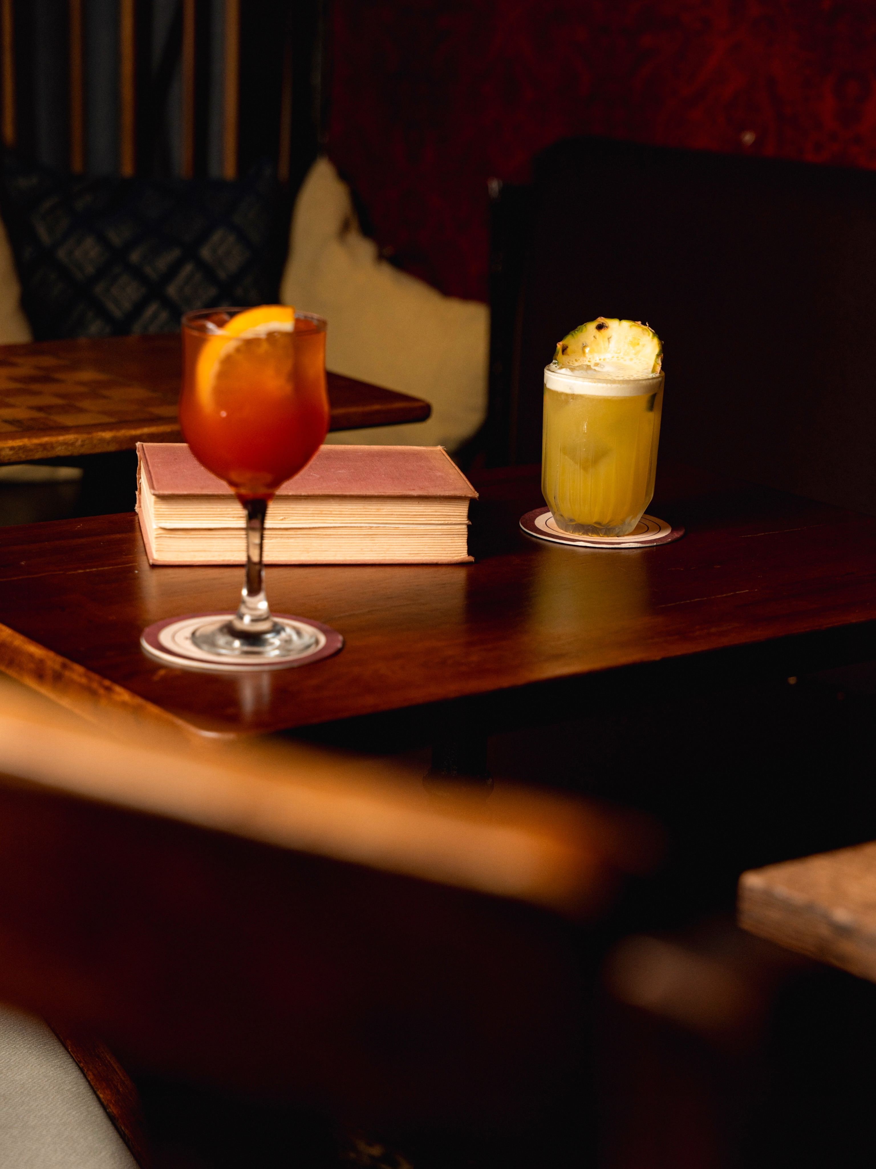Two new drinks have slipped quietly onto the menu this season.
🥭 The Last Mango in Paris tastes like a mixture of Mmango, Campari, wine, sunshine & bad decisions.
🌿 Swampwater is a forgotten 70’s classic made with green Chartreuse, pineapple and lime, built for late-night parties and the kind of nights nobody remembers.
🗝️ Find your favourite, open 7 days a week from 5pm.
#BerryAndRye #Speakeasy #GreenChartruse #Cocktails #LiverpoolBars