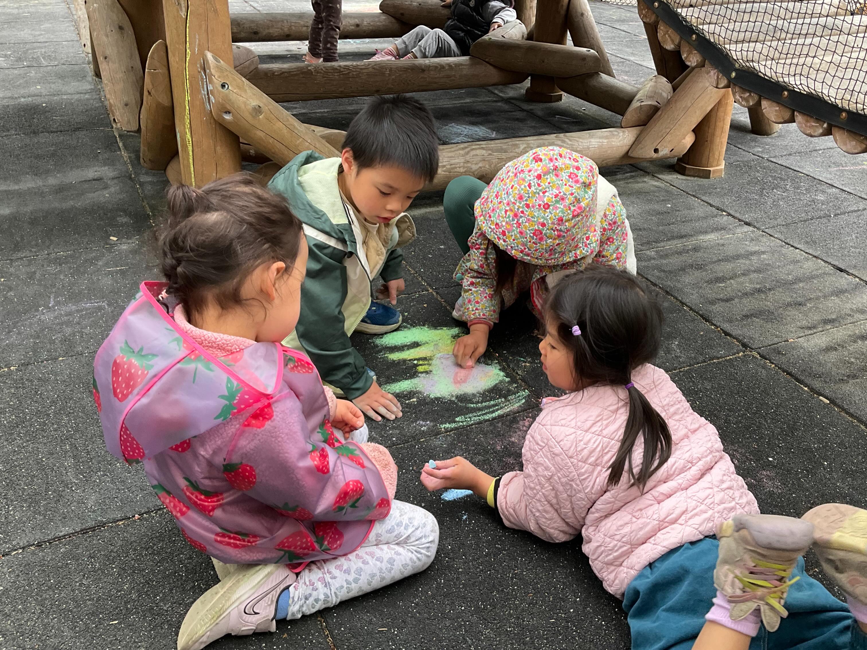 Little hands, big hearts 💛
Together at Sunrise we learn, laugh, grow, and create beautiful memories every day.
#sunrisemontessorinatick #togetherness #sunrisefriends