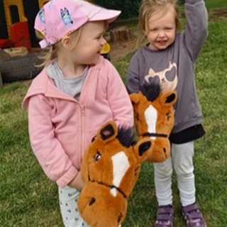 As the summer term gallops by, so too have our much-loved hobby horses, who have been thoroughly exercised in the garden, leaping over homemade jumps fashioned from milk crates and planks, and racing enthusiastically around every corner. Nearby, our busy builders have been hard at work too, constructing walls, stables, and cosy bedding for their four-legged friends, showing wonderful teamwork, imagination and problem-solving along the way.
#eyfs #imagination #creativeplay #problemsolving #hobbyhorses #children #nursery #preschool #claverdon #warwick #steppingstones